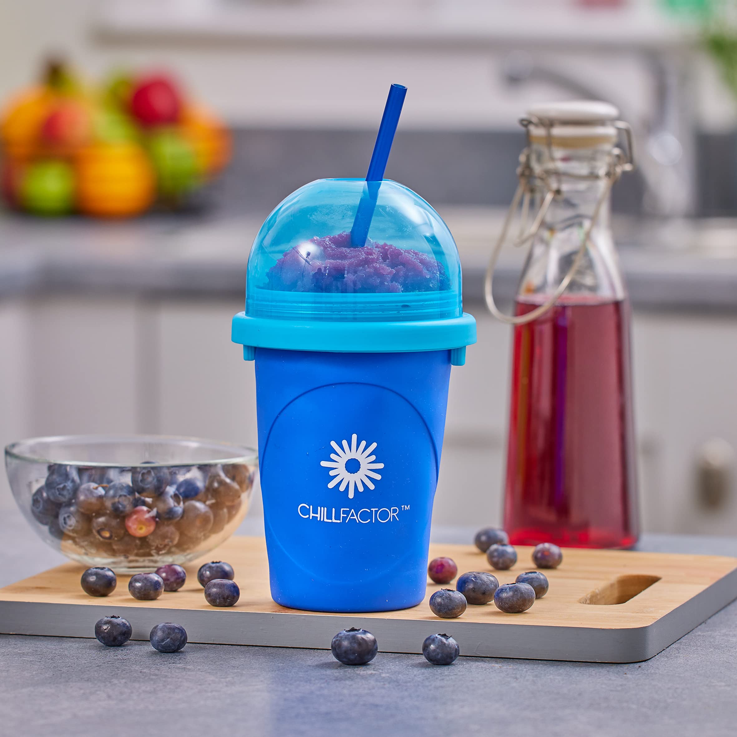 Cra-Z-Art ChillFactor Original Slushie Maker - DIY Magic Slushy Maker for Kids & Adults, Super Quick Smoothie Squeeze Cup for Milkshakes, Juices, and Frozen Drinks - Double Layer Insulated Cup with Lid & Spoon (Blue) - Perfect for Summer Parties, BBQs, and Family Fun