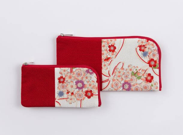 SGI Soka Gakkai Prayer Beads Pouch - Chirimen Cherry Blossom Design Buddhist Meditation Accessory for Daily Chanting & Spiritual Practice