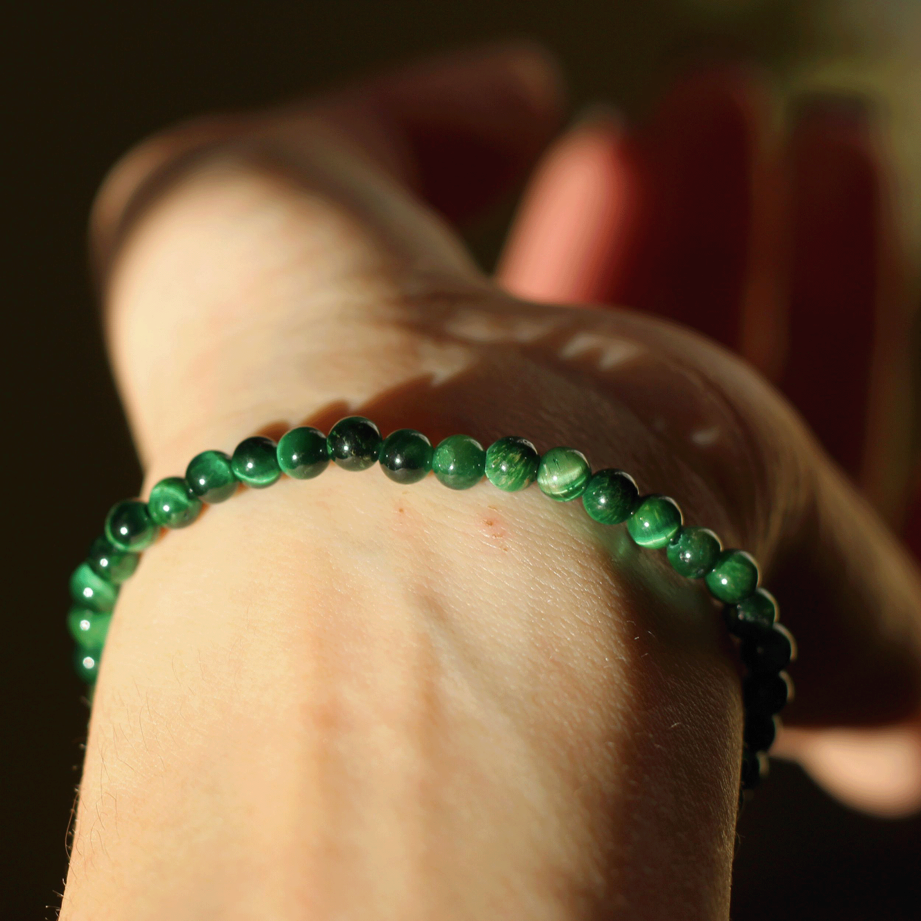 Green Tiger Eye Bracelet for Women - Mini Adjustable Beaded Bracelet for Protection & Good Luck - Perfect for Meditation, Yoga & Spiritual Healing
