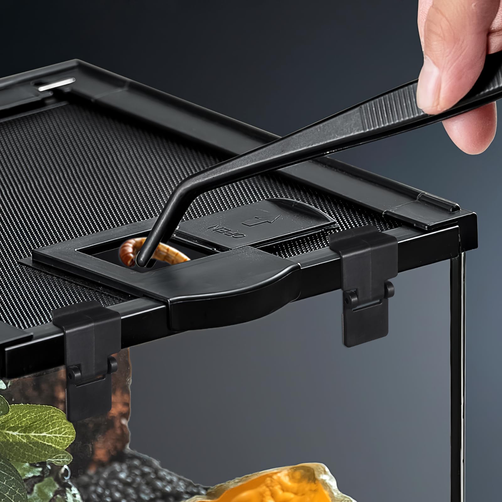6pcs Terrarium Cover Clips - Secure Reptile Tank Lid Lock for Aquariums, Fish Tanks & Reptile Enclosures - Durable Screen Top Clips for Gecko, Snake & Small Pet Habitats - Perfect for Home, Office or Classroom Terrariums