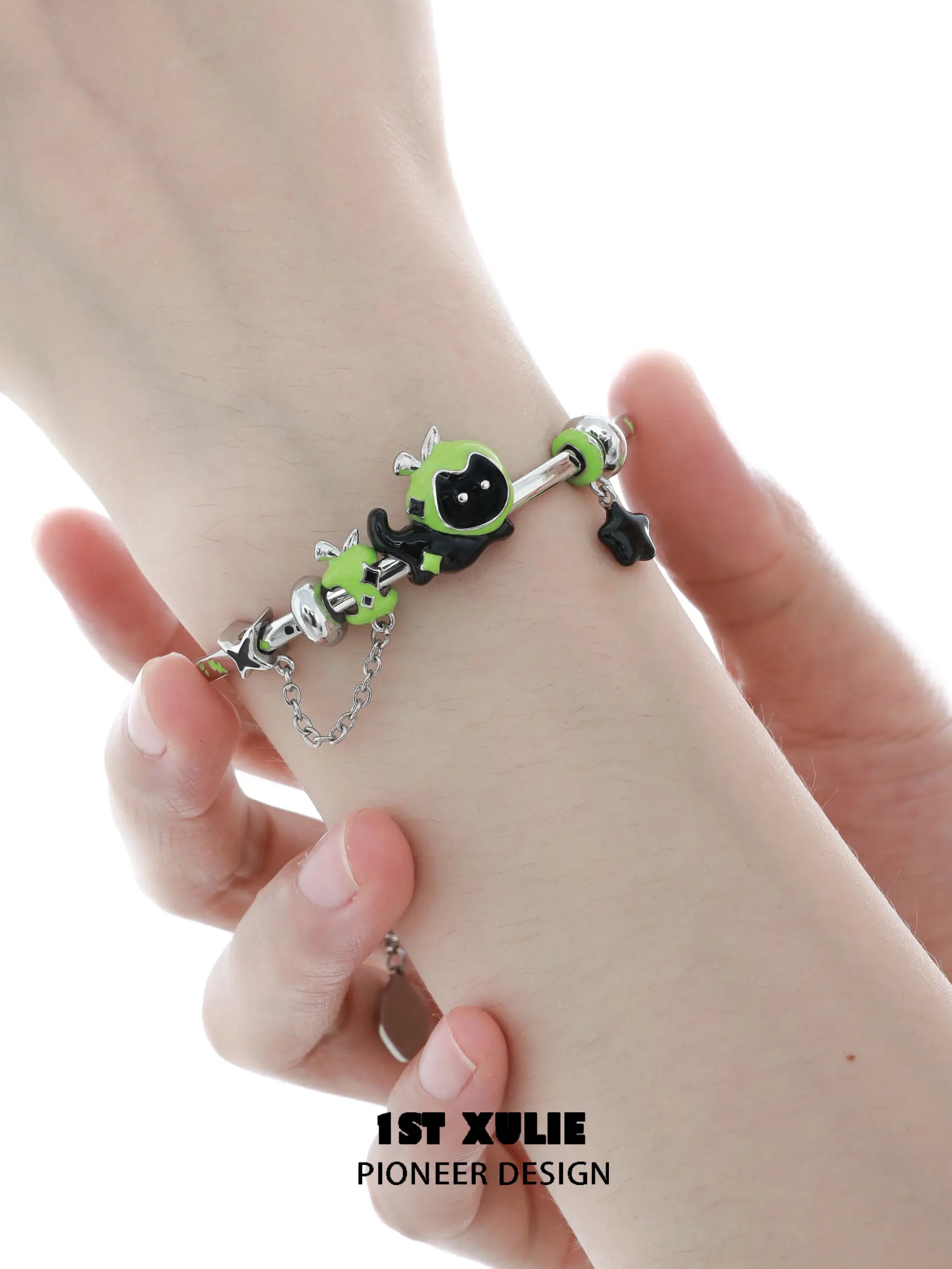 18k Platinum Plated Kitten & Puppy Bangle Bracelet for Girls - Cute Animal Jewelry Gift for Kids, Birthday, Christmas (Appleland Collection) | Perfect for Dress Up, Parties & Special Occasions