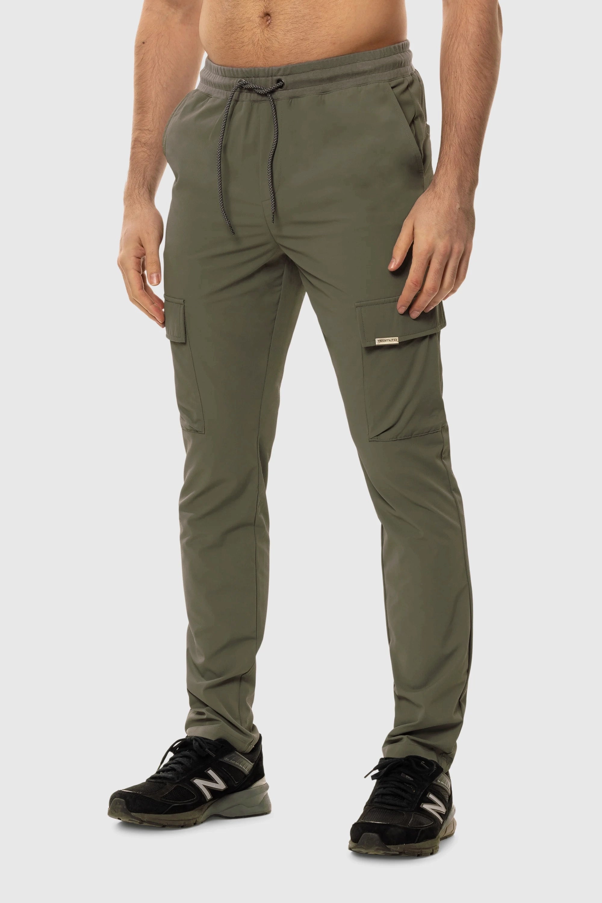 Black Cache Pants for Men & Women - Comfortable & Stylish Casual Trousers for Outdoor Activities, Work & Everyday Wear