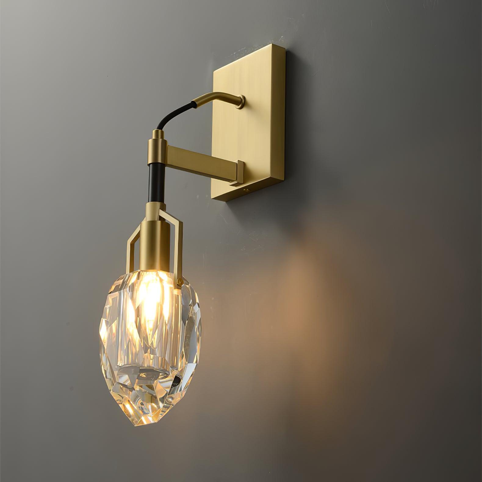 Lavilla Modern Wall Lamp - Sleek LED Sconce Light for Bedroom, Living Room & Hallway - Energy Efficient Indoor Lighting Fixture (Black Finish)
