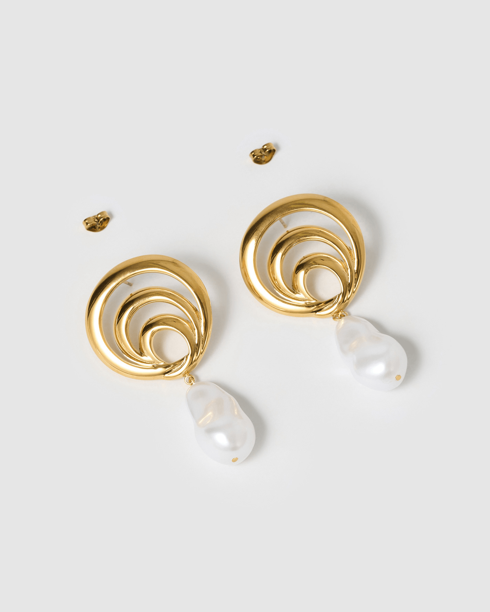 Izoa Dahlia Stud Earrings - 14K Gold Plated Floral Earrings for Women, Gift for Her, Birthday, Anniversary, Wedding, Party, Everyday Wear