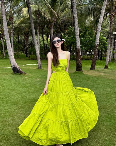 Green Summer A-Line Strapless Long Dress L7 - Perfect for Beach Vacations, Weddings & Outdoor Parties