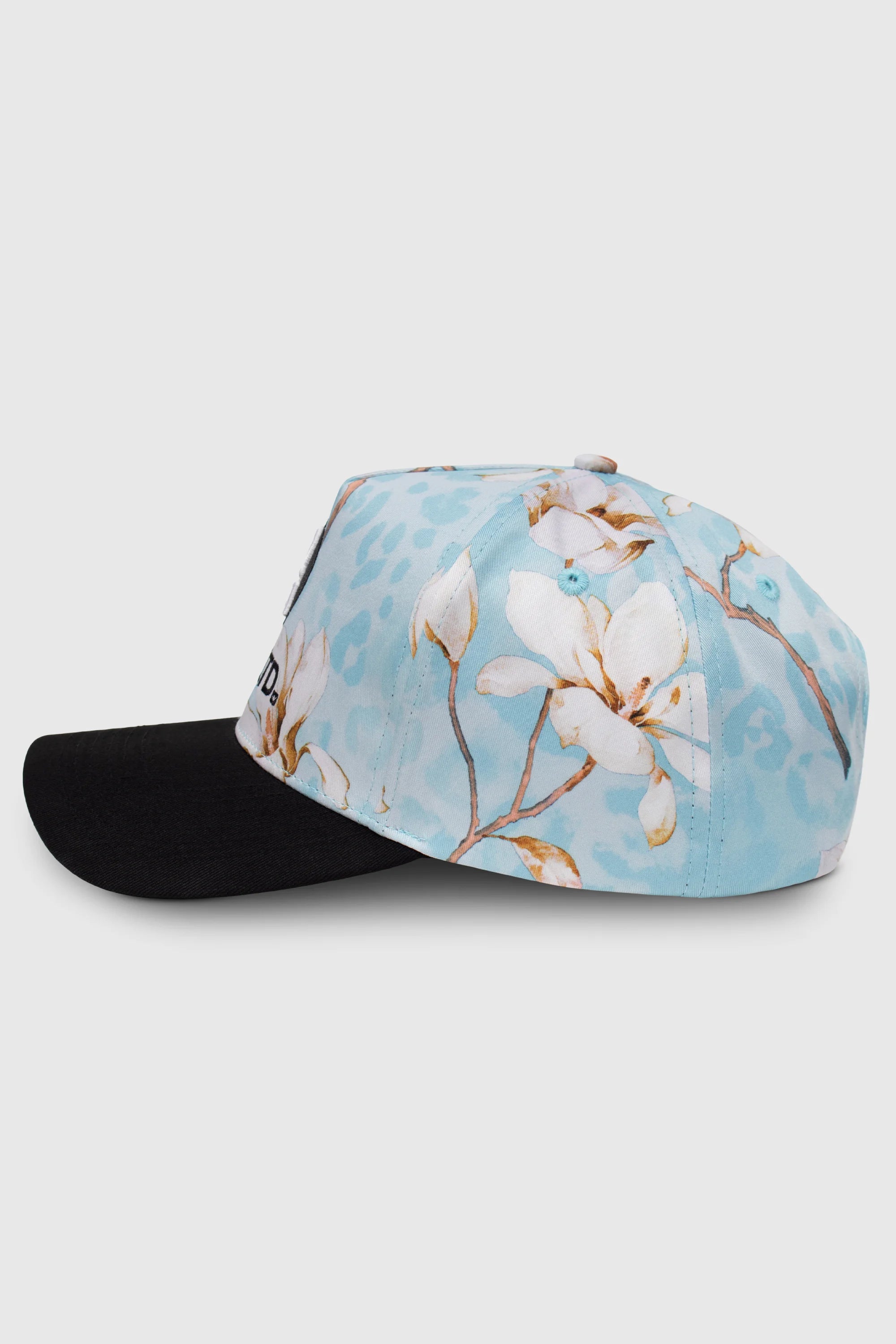 Curved Logo Snapback Hat - Adjustable Baseball Cap for Men & Women - Stylish & Comfortable - Perfect for Sports, Outdoor Activities & Casual Wear
