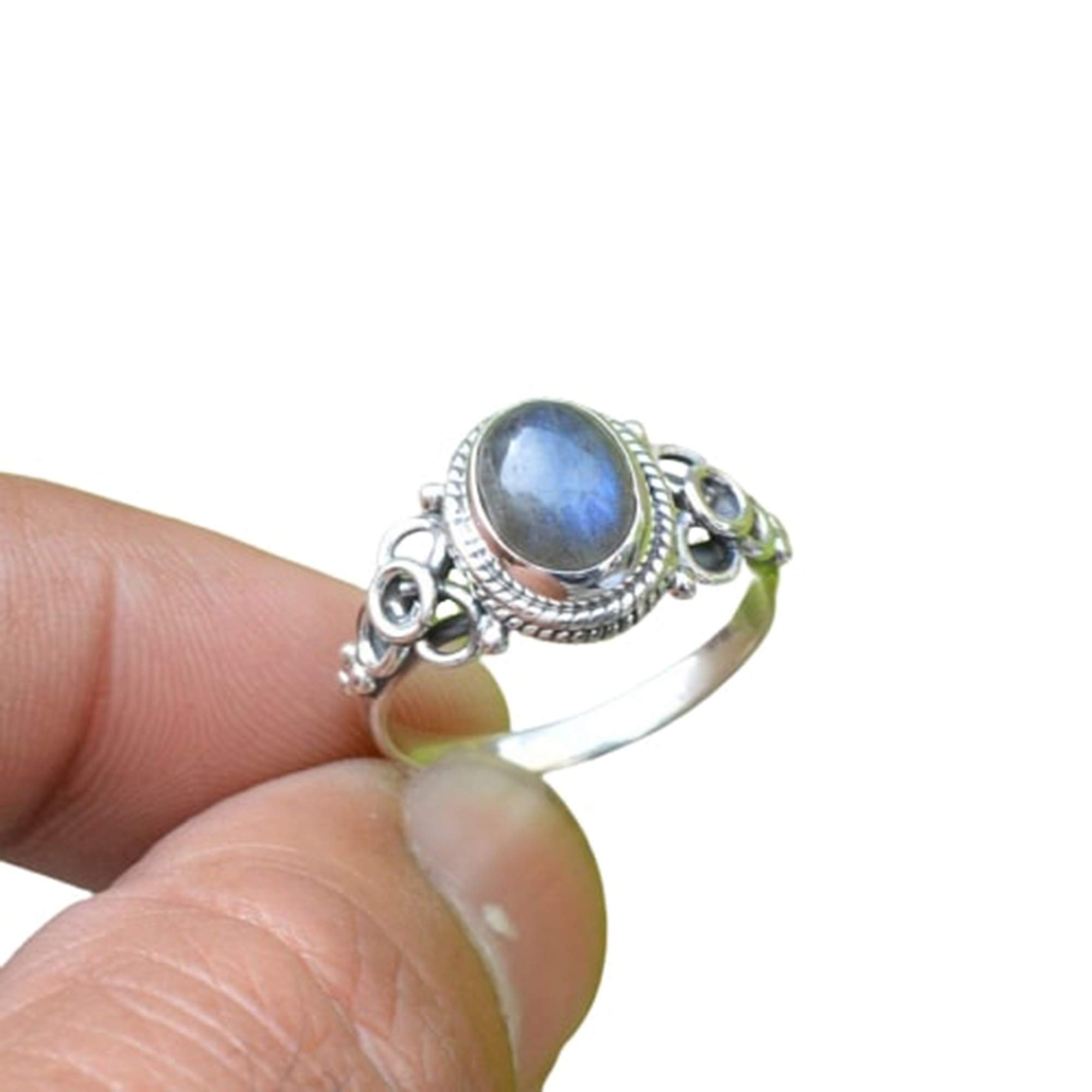 Natural Labradorite Ring for Women - 925 Sterling Silver Bohemian Gemstone Ring with Oval Blue Fire Labradorite | Dainty & Elegant Jewelry for Anniversary, Everyday Wear & Unique Gifts for Her