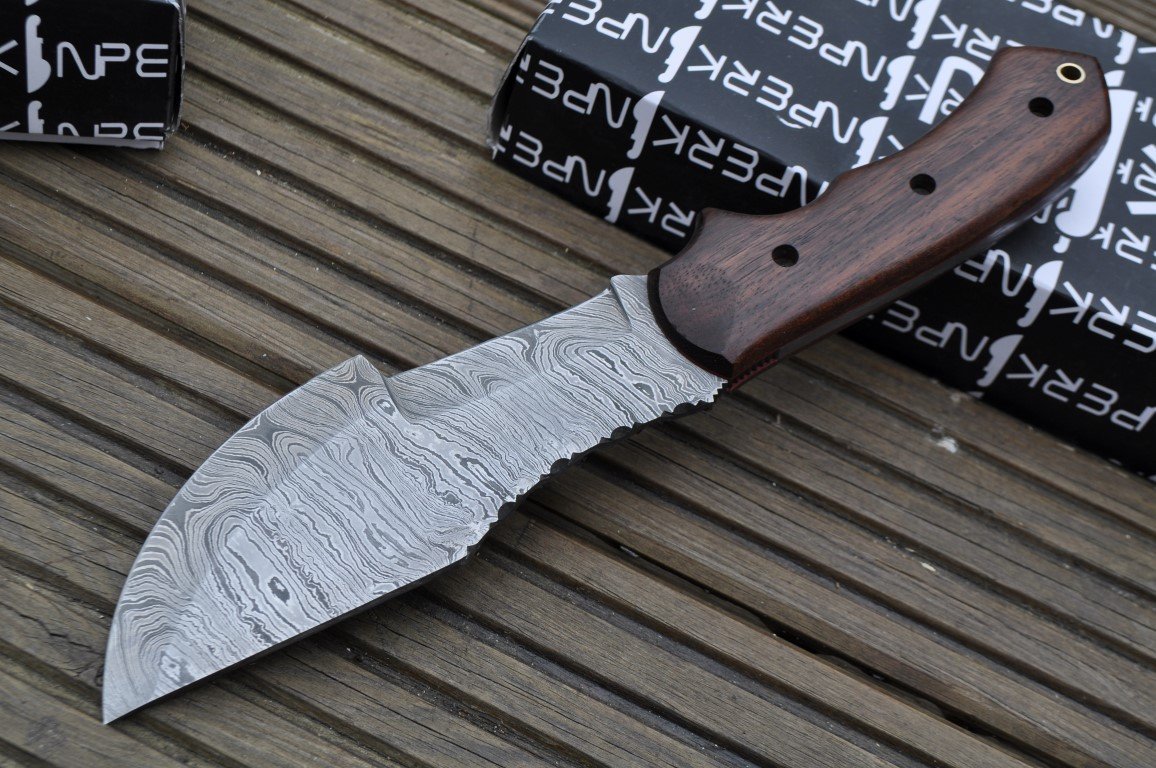 Premium Damascus Steel Hunting Knife with Leather Sheath & Walnut Wood Handle - Outdoor Survival, Camping, Bushcraft, and Hunting Essential Gear