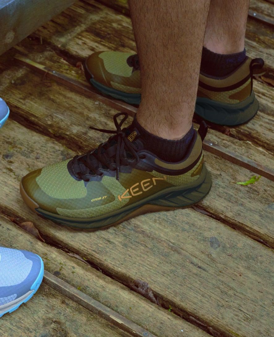 Men's Versacore Waterproof Hiking Shoes - Lightweight & Durable Outdoor Footwear for Trail Running & Camping (Brindle/Gold Flame) - Perfect for Hiking, Travel & Wet Weather Adventures
