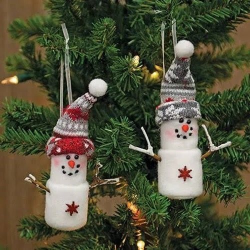 5.5 Inch Soft Plush Holiday Marshmallow Snowman Christmas Tree Ornament - Perfect for Xmas Decorations, Gift Giving & Winter Home Decor