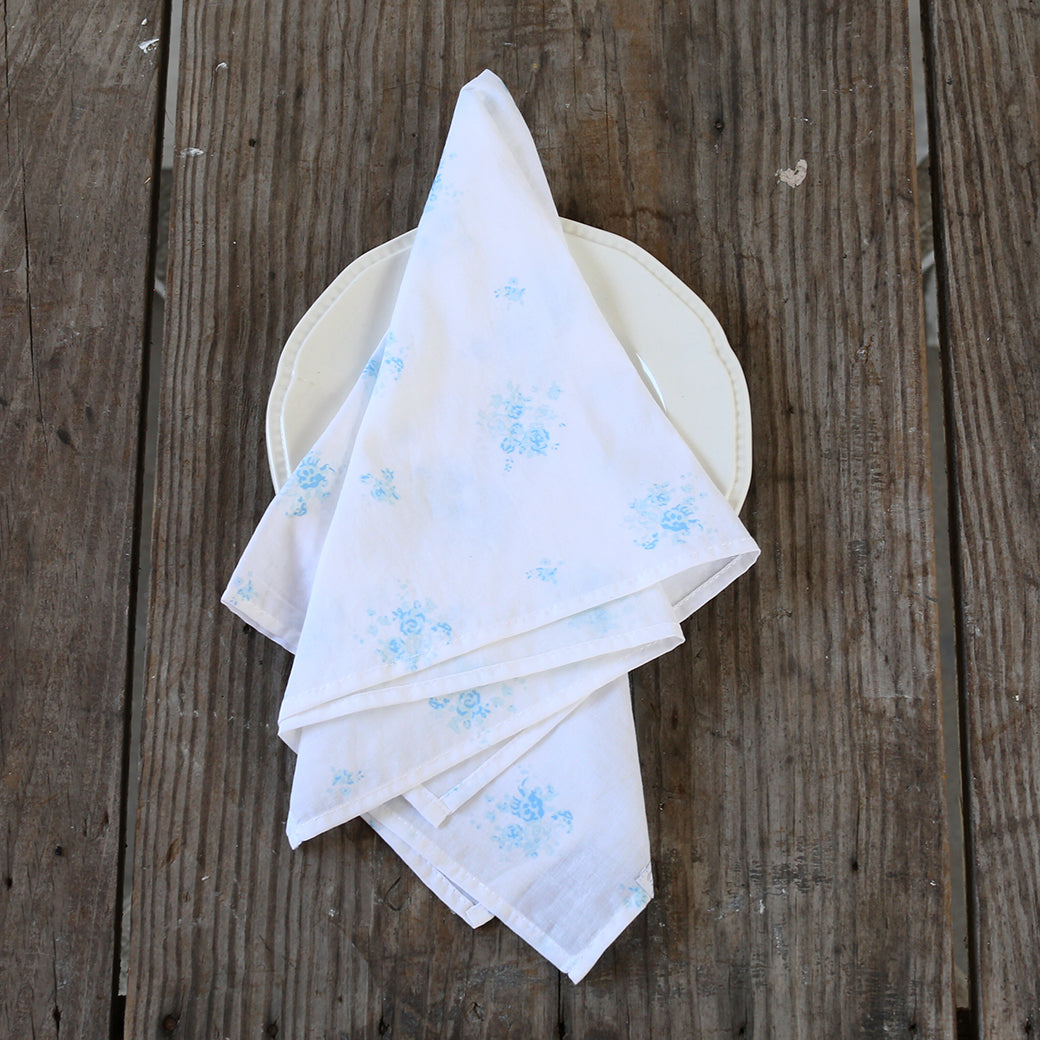 Blue Mini Bouquet Napkins - Elegant Floral Design Paper Napkins for Wedding, Baby Shower & Party Decorations