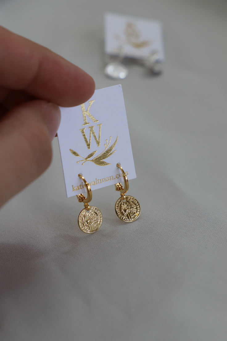 Petite Coin Huggie Earrings - Gold Hoop Earrings for Women - Minimalist Small Coin Earrings for Everyday Wear & Gifts