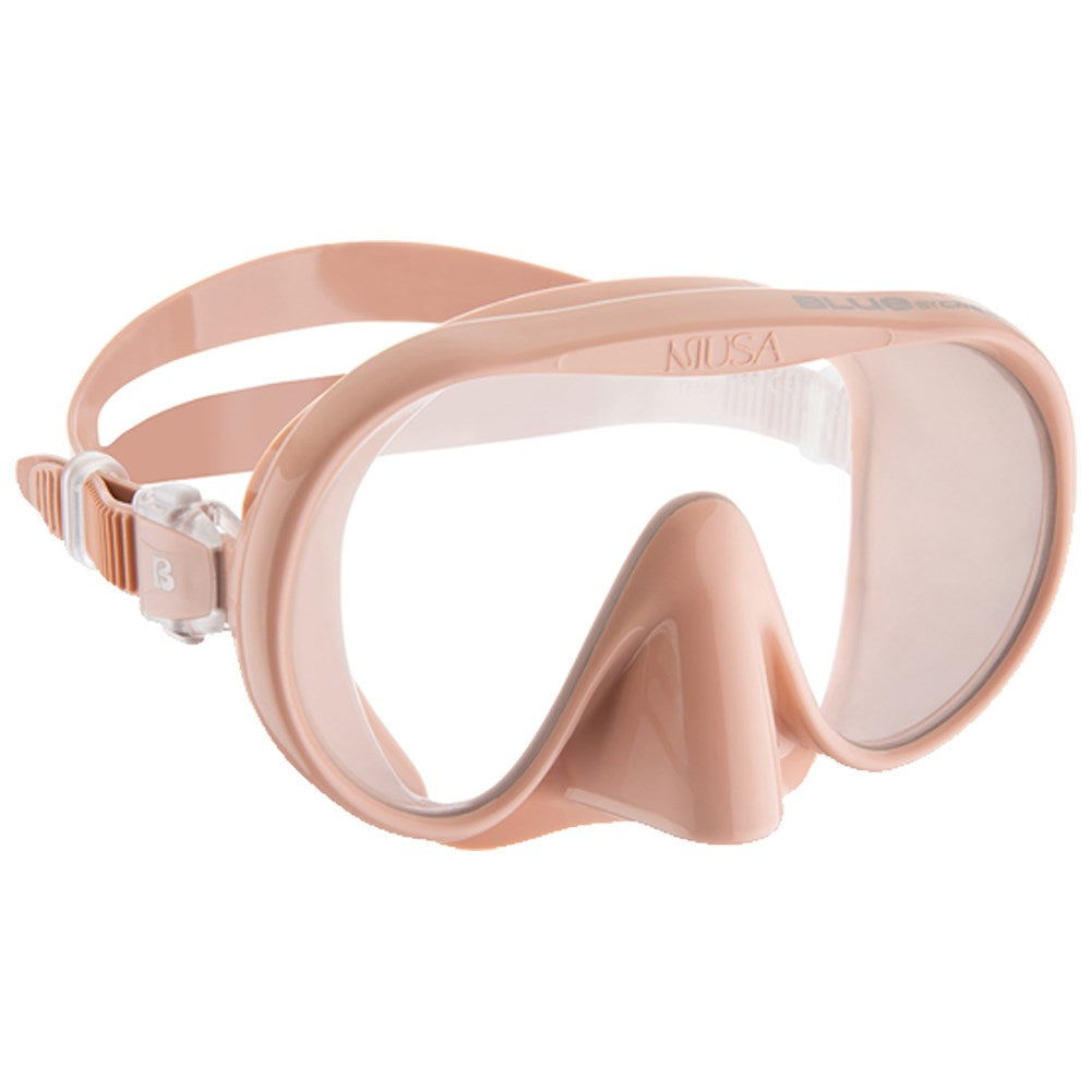 Cressi Musa Dive Mask - Snorkeling & Scuba Diving Gear for Adults - Comfortable Anti-Fog Swimming Goggles for Ocean, Pool & Water Sports