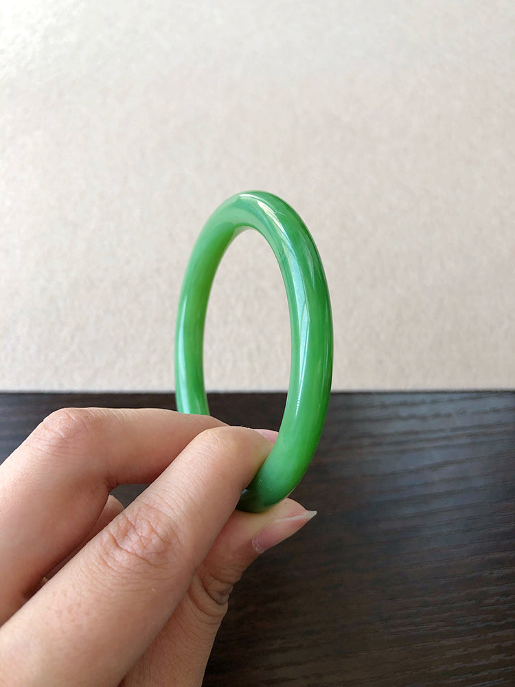 Natural Jade Bangle - Genuine Nephrite Jade Bracelet, 52.7mm Inner Diameter, Handcrafted Jewelry for Women - Perfect for Meditation, Yoga & Spiritual Healing