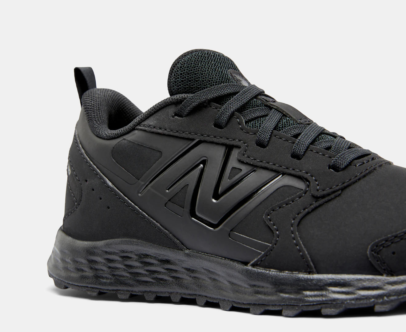 New Balance Junior 680 Black Running Shoes for Kids - Lightweight & Comfortable Sneakers for School, Sports, and Everyday Wear