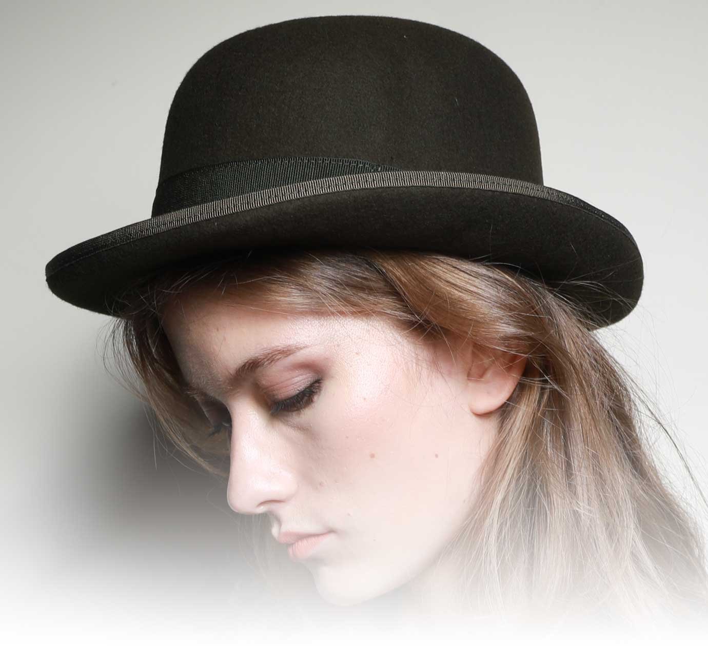 Devyn Wool Felt Bowler Hat for Men & Women - Vintage Style