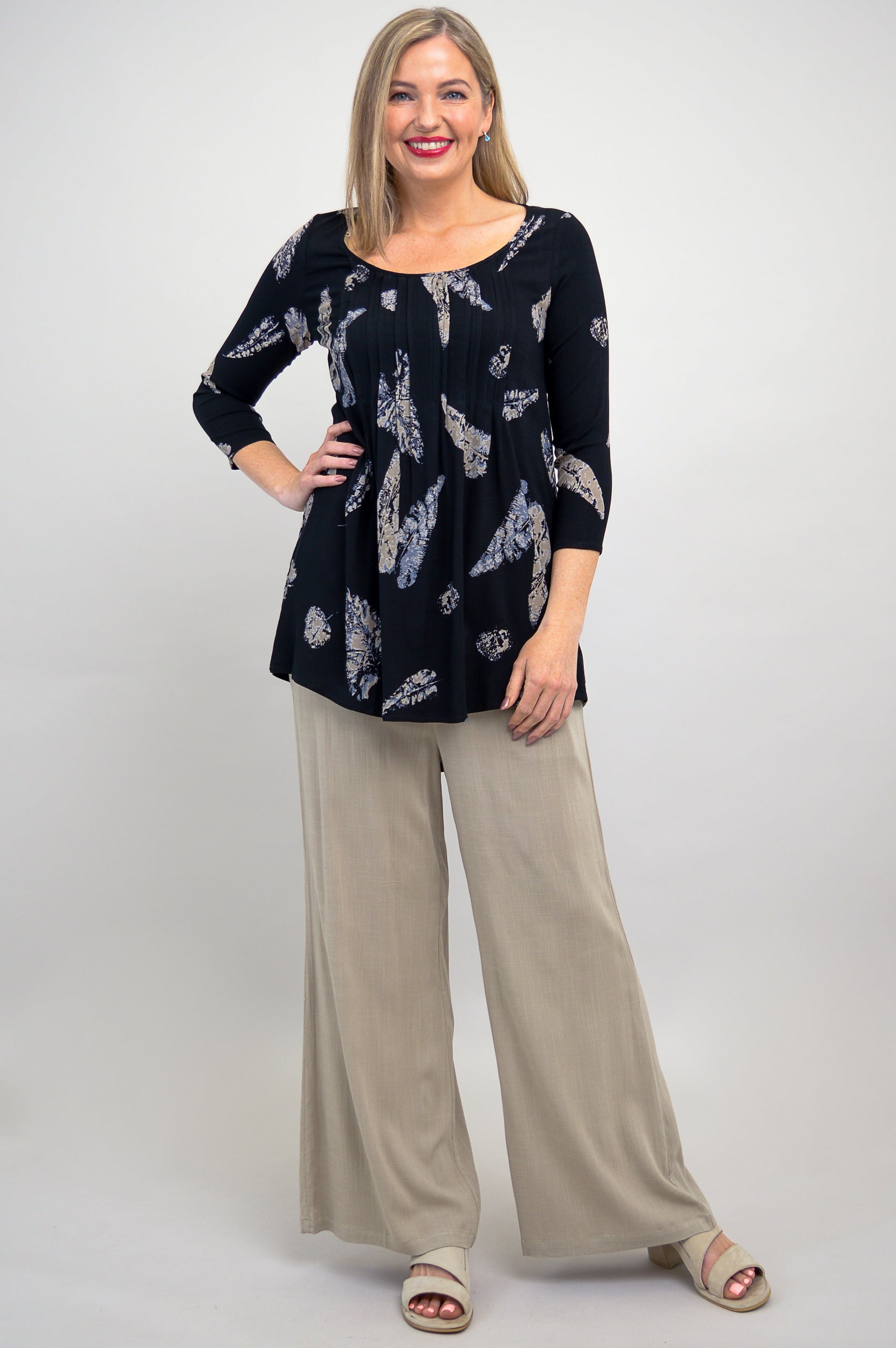 Harper Top with Leaf Shadow Print - Soft Linen Bamboo Fabric - Perfect for Summer Outfits & Casual Wear
