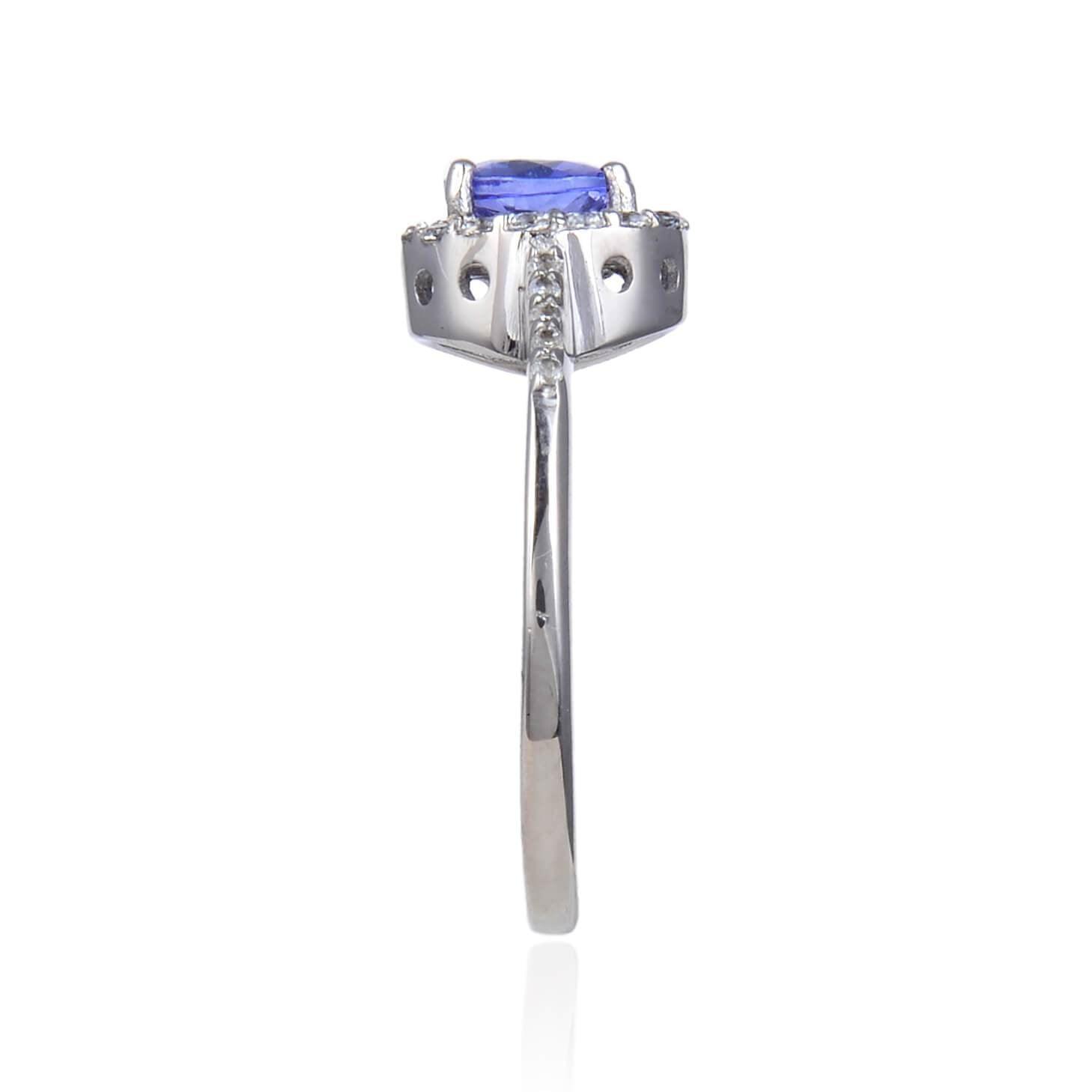 Exquisite Tanzanite Halo Ring with Diamond Accents - 925 Sterling Silver Engagement Ring for Women - Perfect for Weddings, Anniversaries & Special Occasions