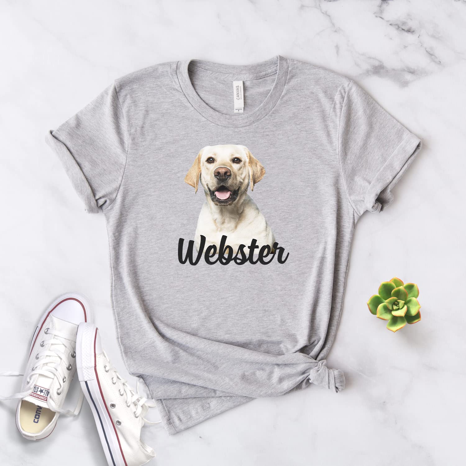 Personalized Labrador Tshirt - Soft Unisex Tee for Lab Moms & Dog Lovers