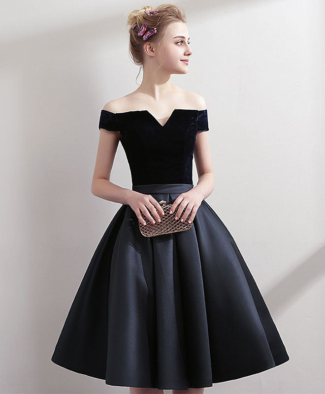 Elegant Black Satin Short Prom Dress - Homecoming Party Dress for Women | Perfect for Dances, Formals & Special Occasions
