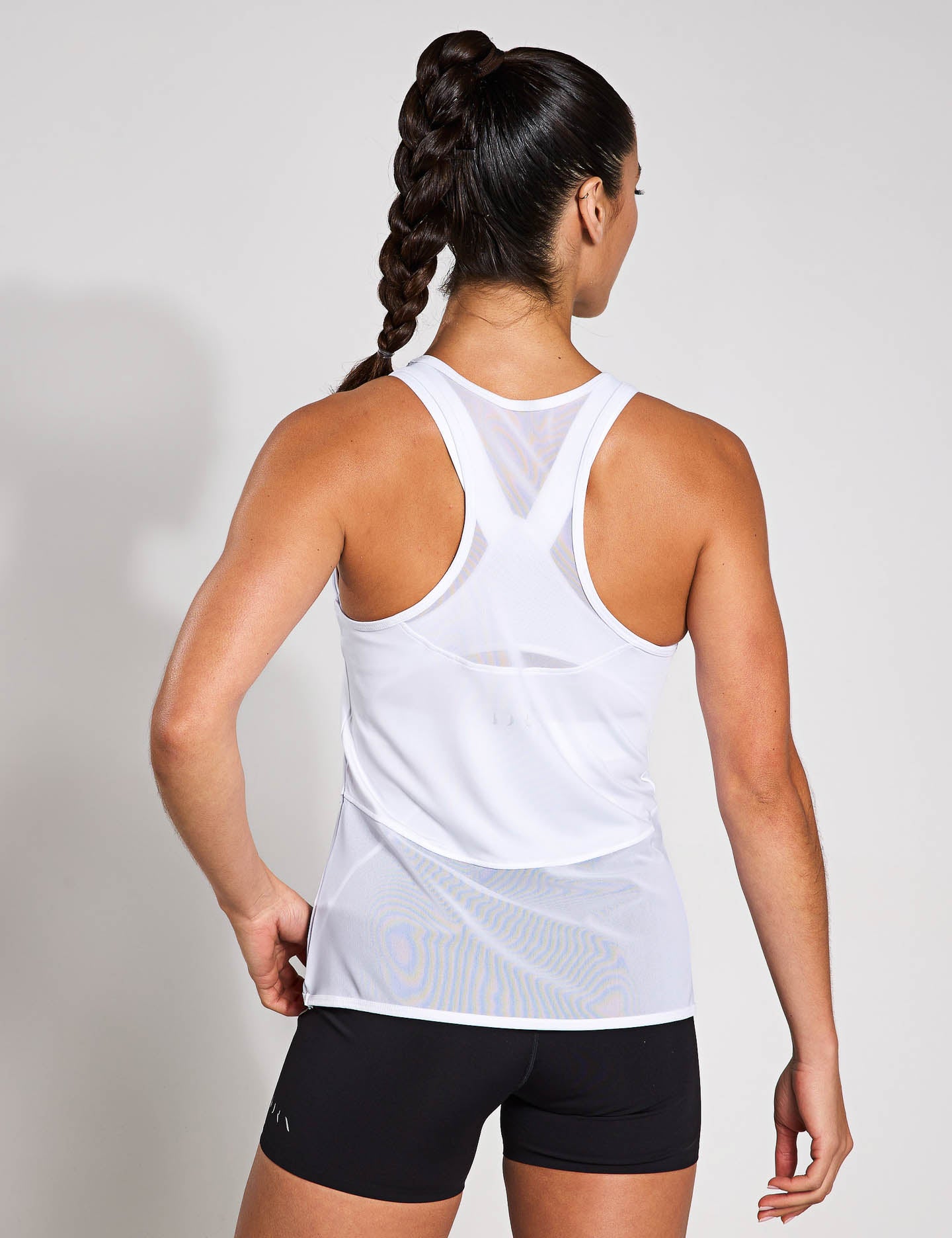 Kiava Women's White Tank Top - Soft Breathable Casual Sleeveless Shirt for Summer, Gym, Yoga & Beach Wear