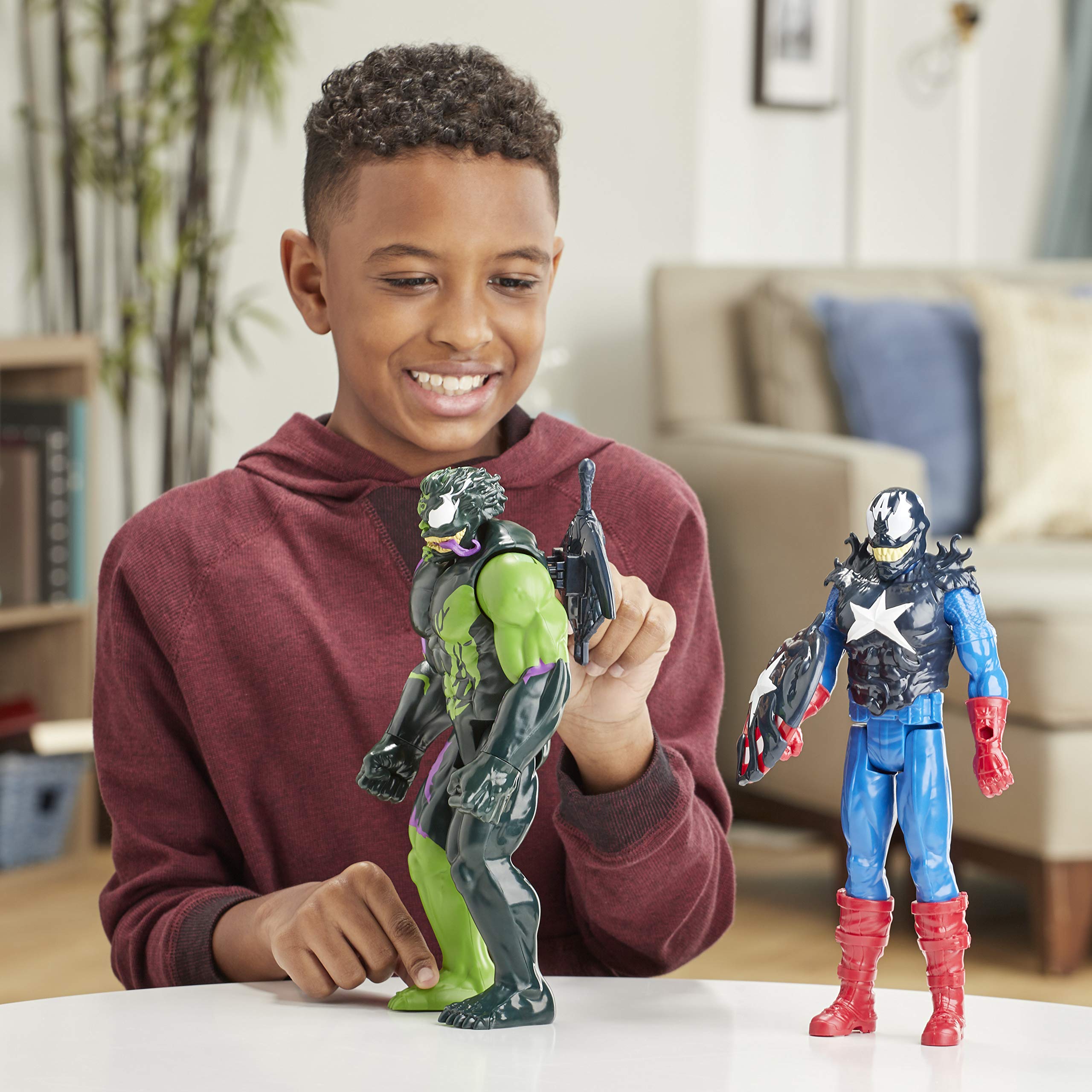 Hasbro E8683 Maximum Venom Titan Hero Series - Venom Captain America Action Figure with Starter, Projectile & 6 Accessories | Marvel Superhero Toy for Kids Ages 4+ | Birthday Gift, Role Play, Collectible Display