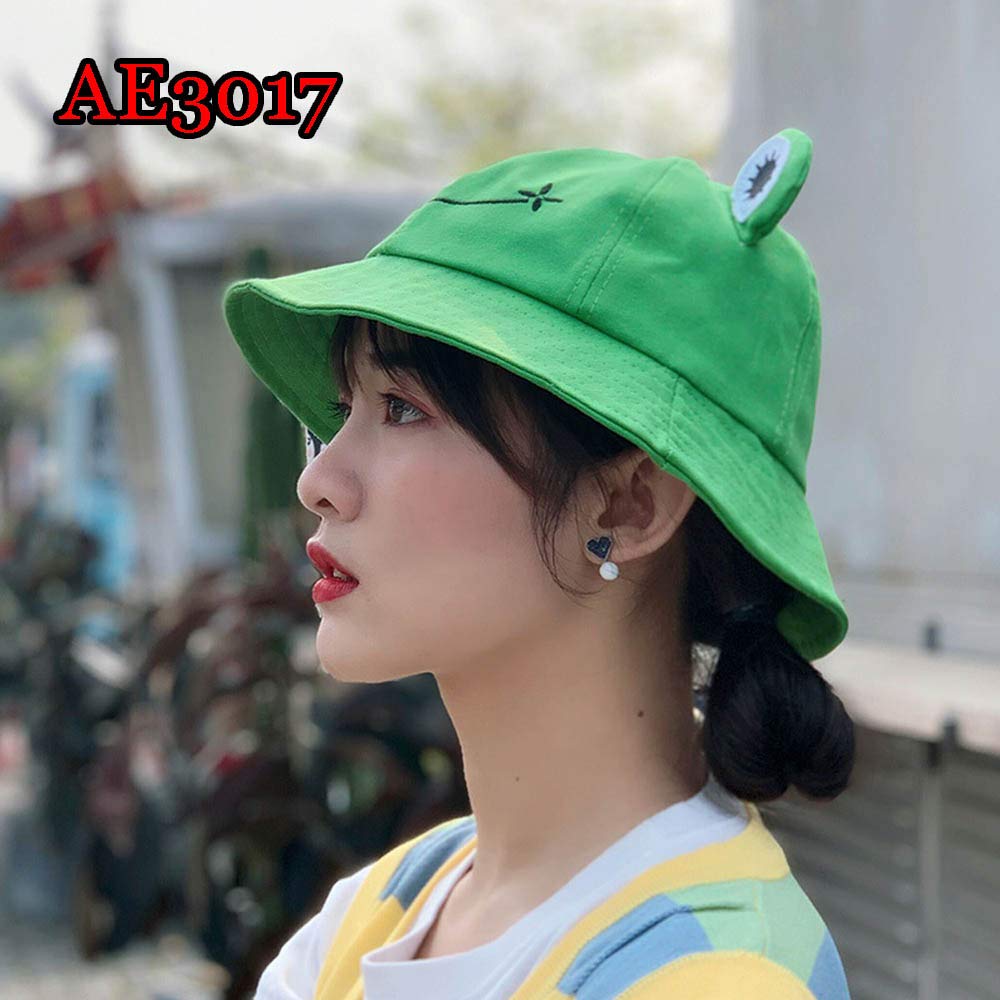 Vivigo Cute Green Frog Bucket Hat - Summer Cotton Sun Hat for Women & Adults, Wide Brim Fisherman Hat with Fun Frog Design - Perfect for Beach, Outdoor, Fishing & Festival Activities