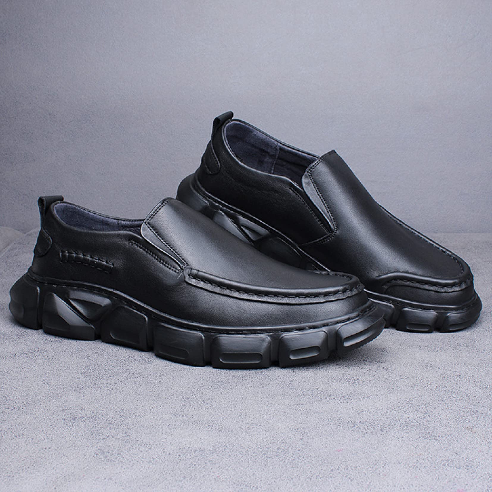 **Men's Genuine Leather Loafers - Breathable Soft Slip-On Casual Shoes for Walking & Office - Non-Slip Thick Sole Comfortable Dress Shoes for Men - Perfect for Business, Travel & Daily Wear**