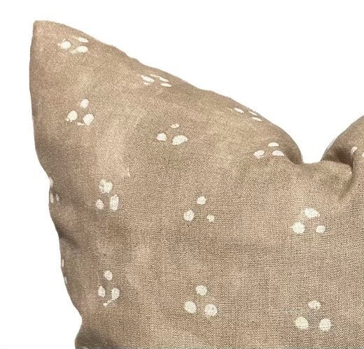 Premium Designer Dundee Kishori Nishaan Mocha Pillow Cover - 100% Natural Cotton - Boho Home Decor for Living Room, Bedroom & Sofa