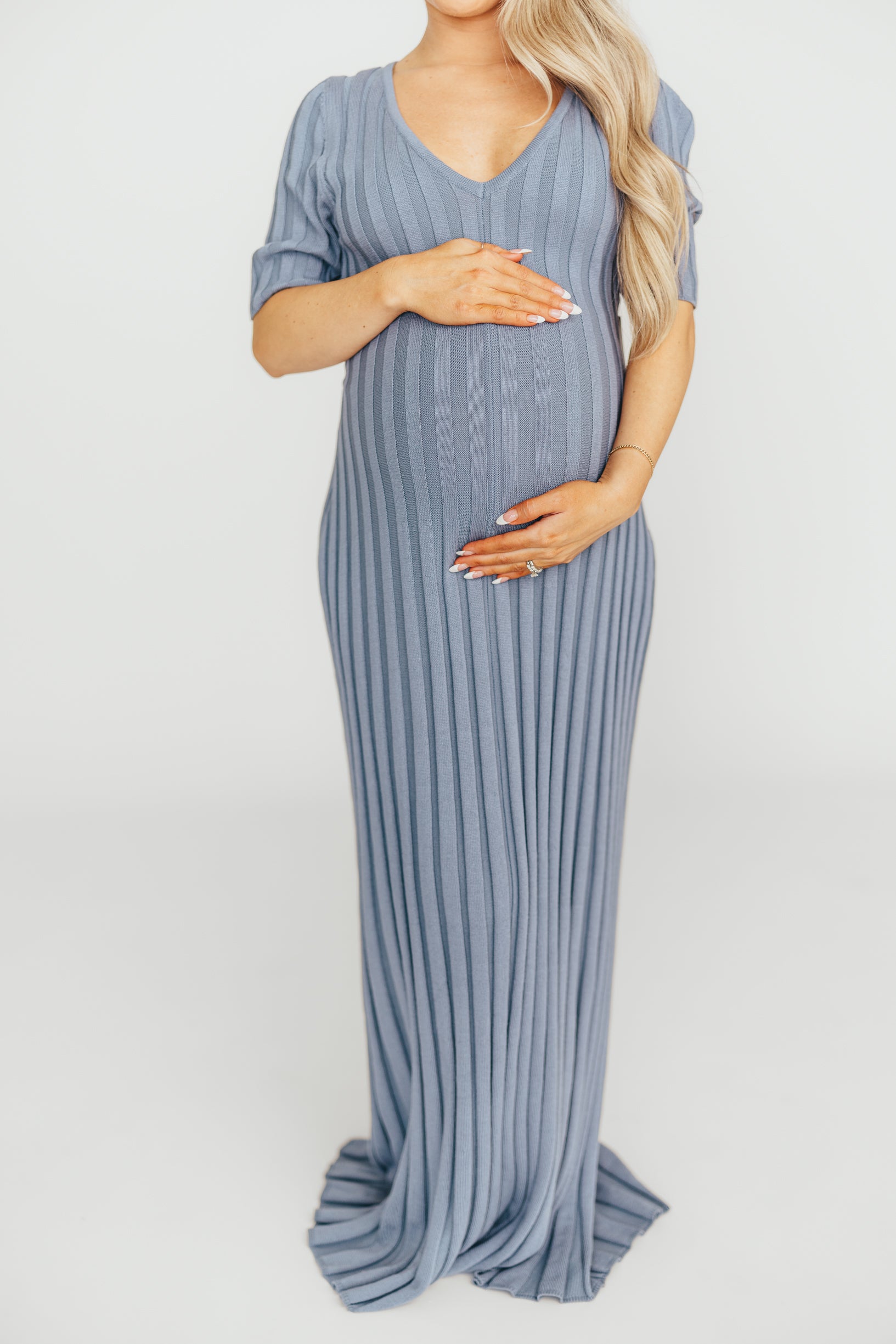Oakley Ribbed Maxi Dress in Dusty Blue - Bump Friendly Maternity Dress for Pregnancy & Nursing | Perfect for Casual Outings, Baby Showers & Summer Events