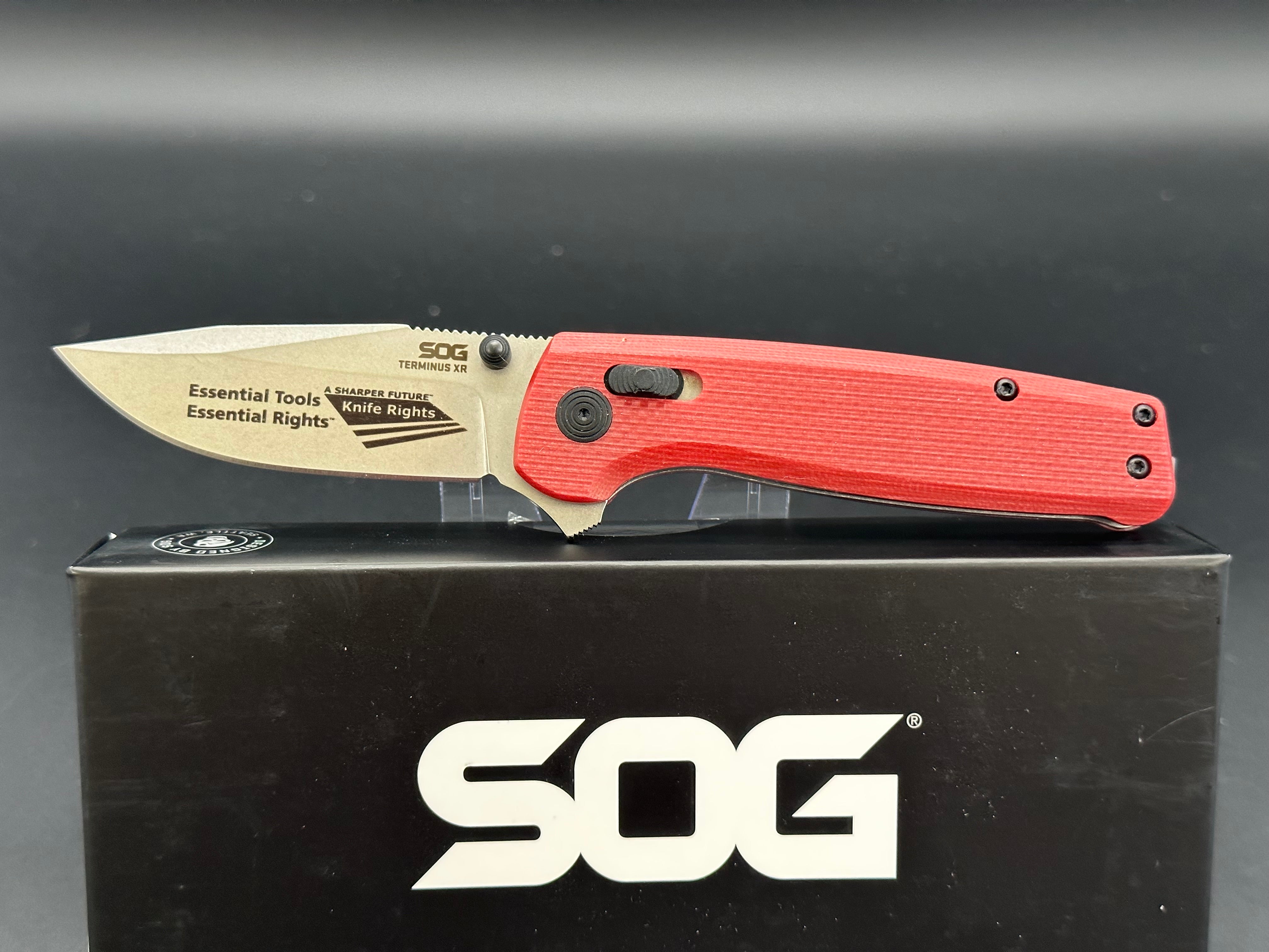 SOG TERMINUS XR Folding Knife - G10 Handle, D2 Steel Blade, Pocket Clip | EDC, Camping, Hiking & Outdoor Survival Gear