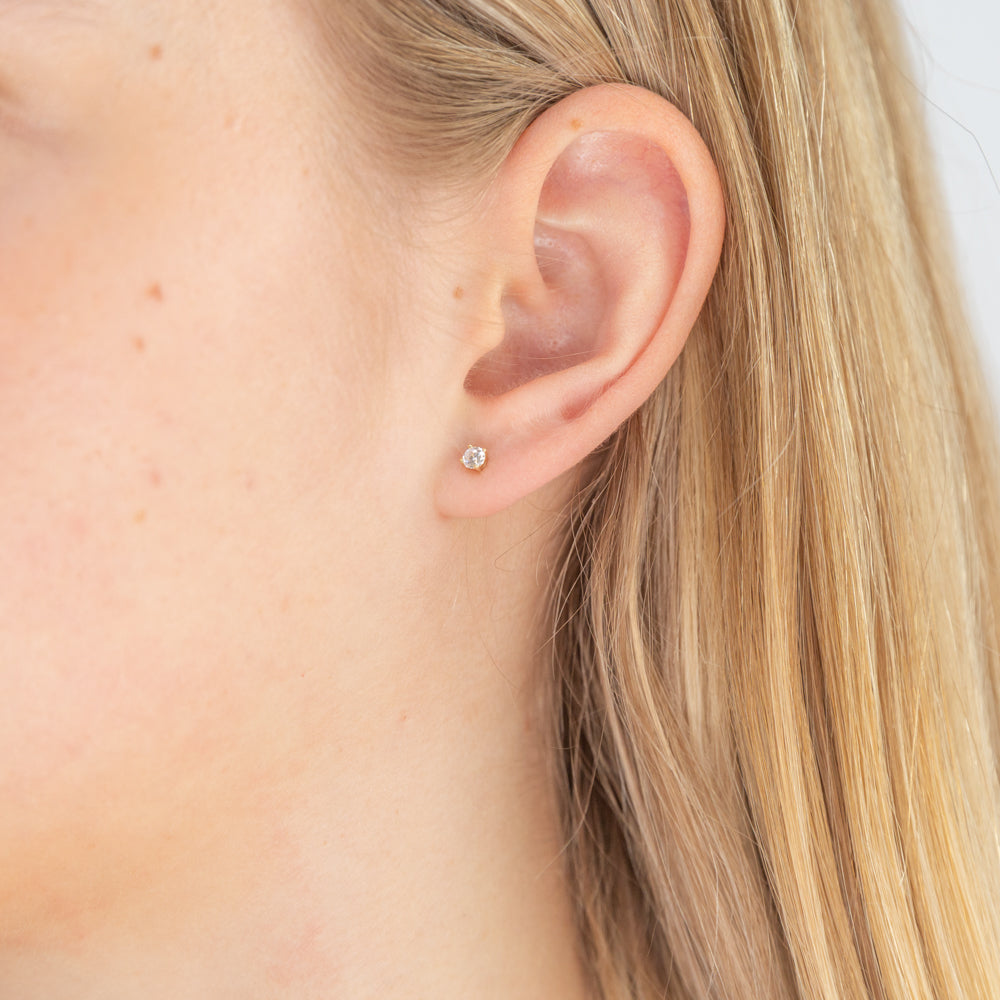 9ct Yellow Gold 3mm Zirconia Brilliant Cut Stud Earrings for Women - Hypoallergenic Cubic Zirconia Studs - Perfect for Everyday Wear, Gift Giving & Special Occasions