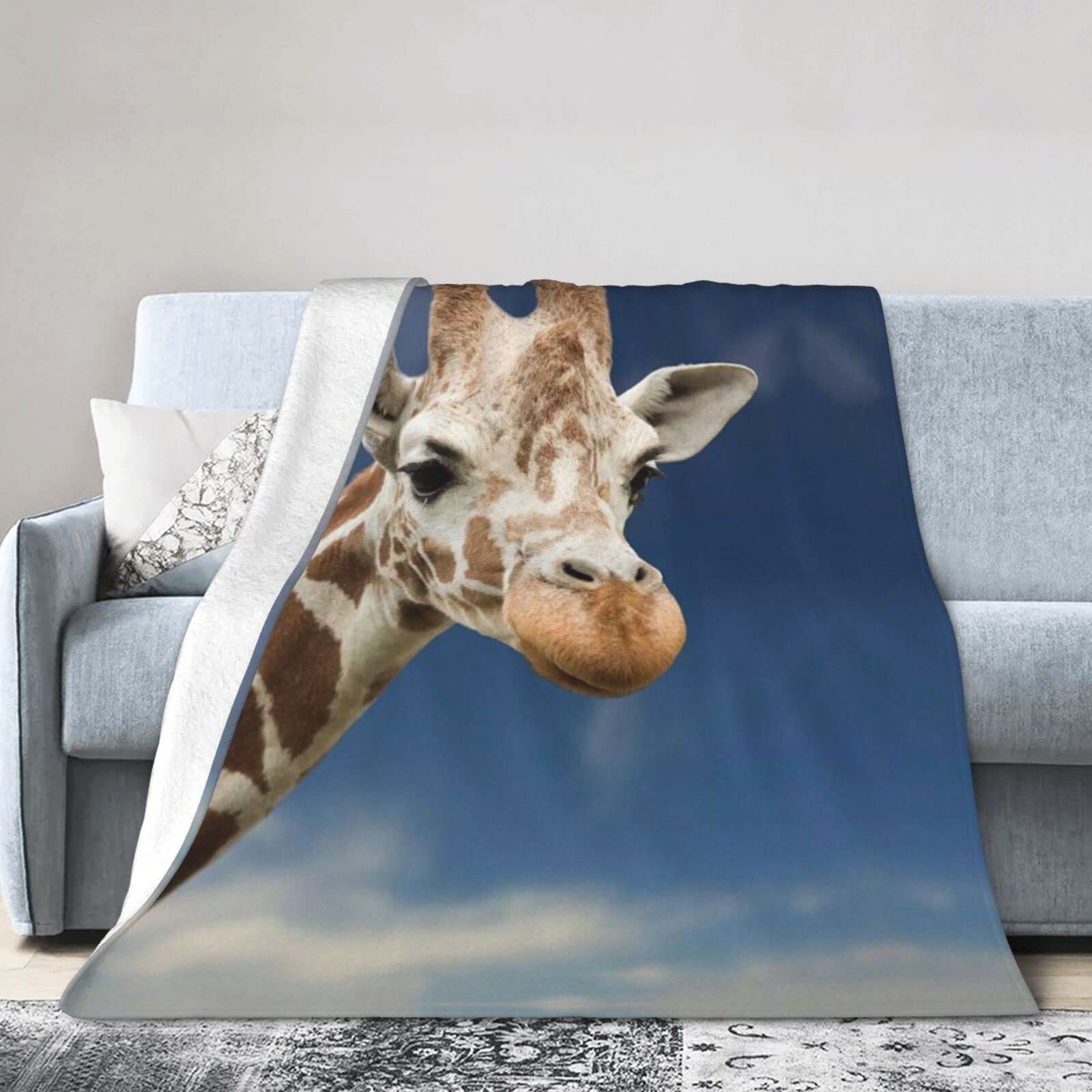 Soft Flannel Fleece Giraffe Throw Blanket 80x60 Inches - Cozy Animal Print Blanket for Couch, Bed & Air Conditioning Use - Cute Home Decor Gift
