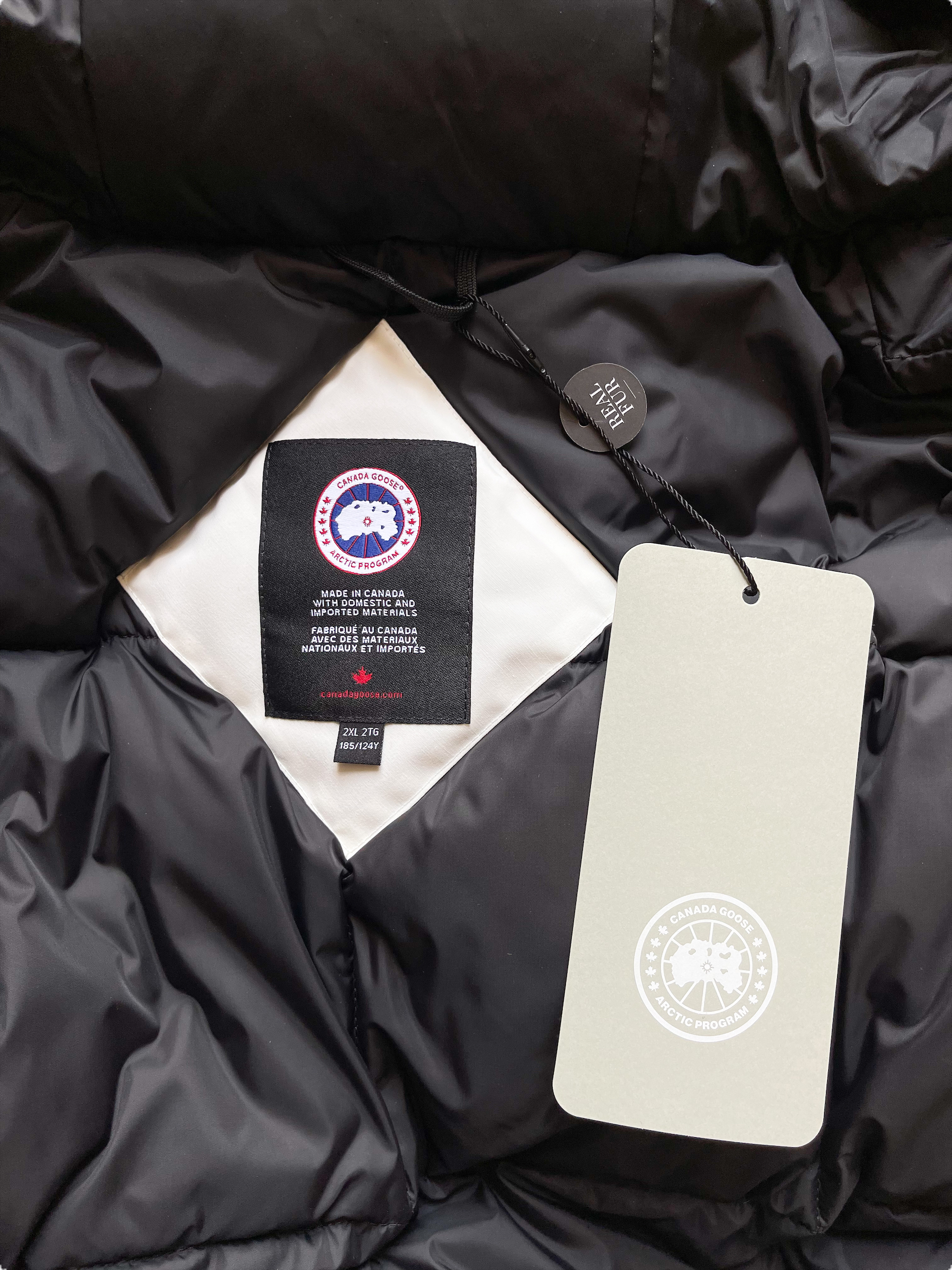 Canada Goose White Langford Men's Winter Jacket - Waterproof Down Parka for Extreme Cold Weather - Perfect for Skiing, Hiking & Outdoor Adventures