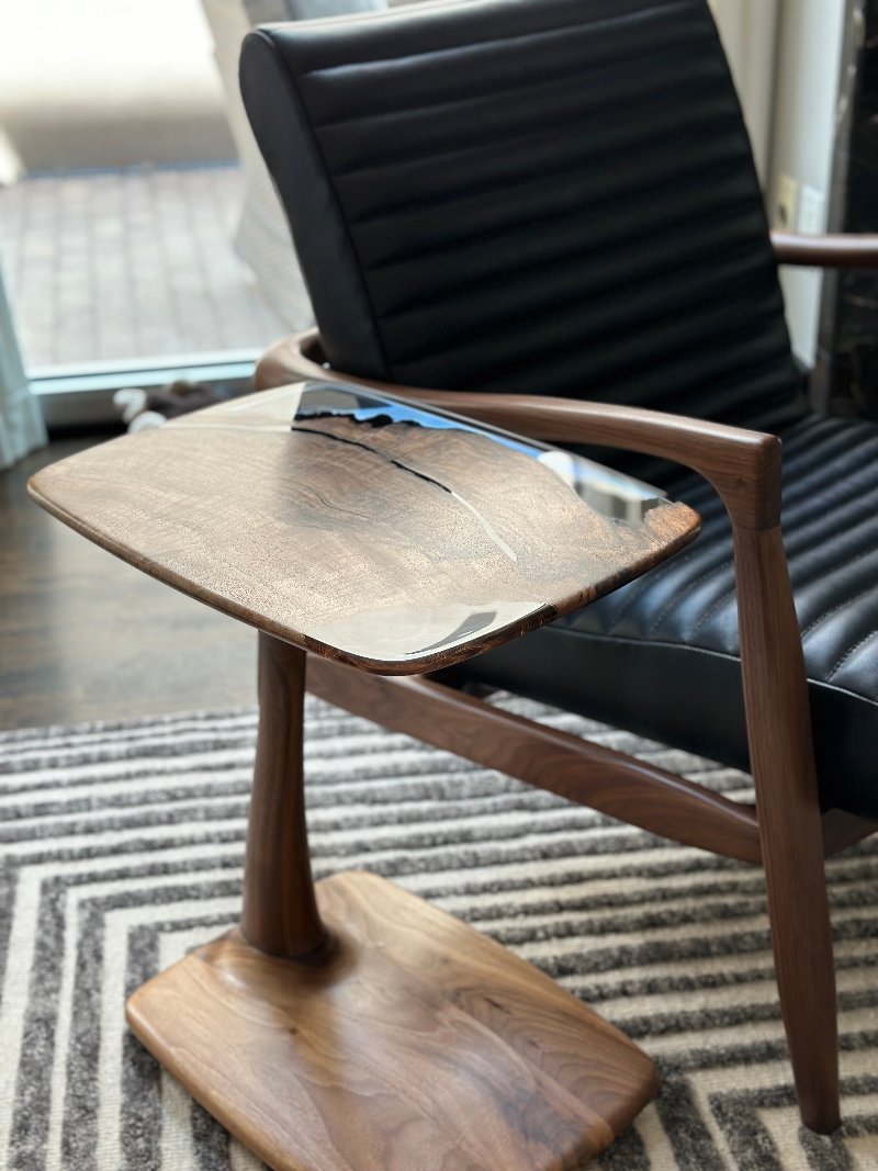 Luxury C-Shaped Resin End Table - Modern Side Table for Living Room, Bedroom, Office - Unique Home Decor Gift Idea for Housewarming, Wedding, Birthday