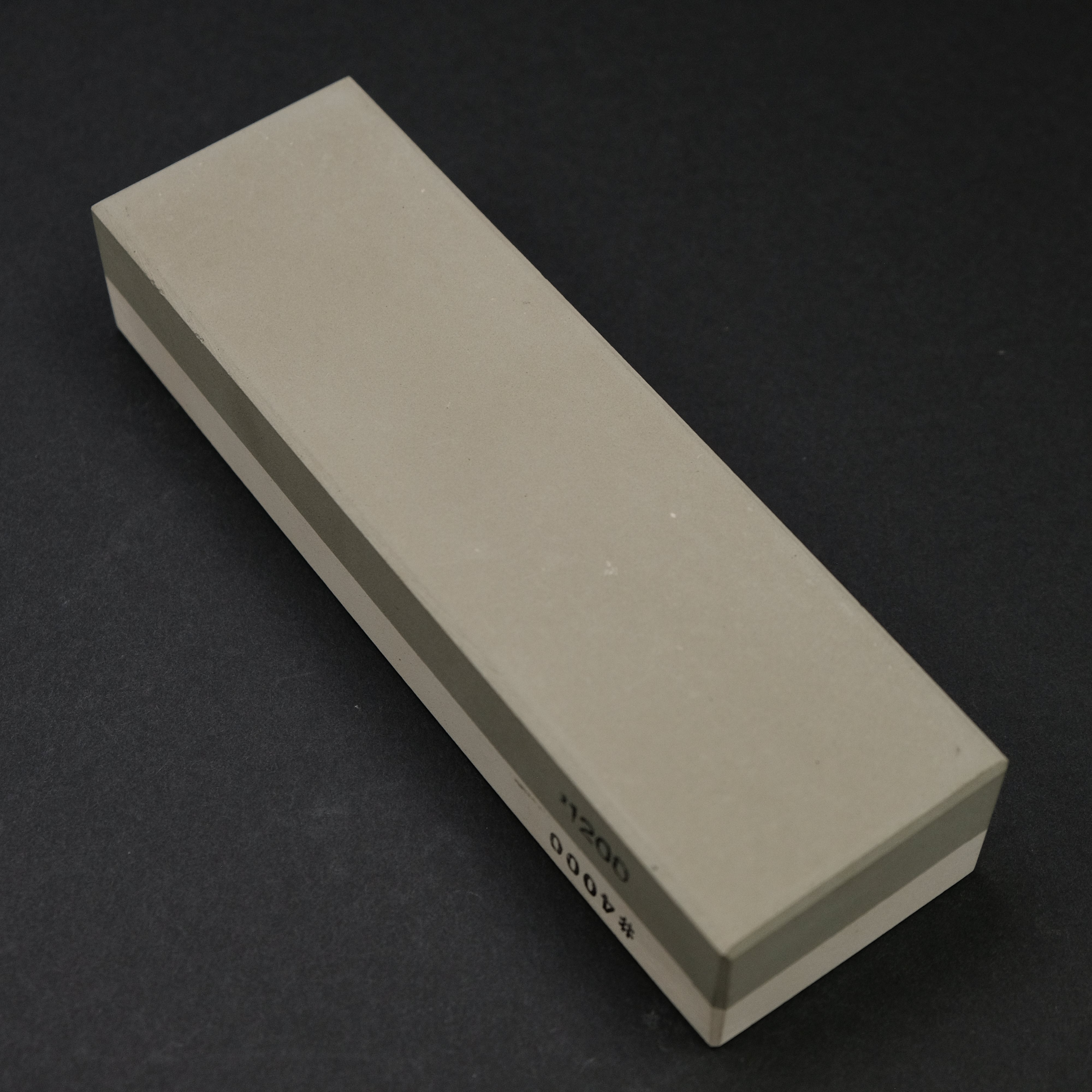Premium Imanishi Combination Whetstone #1200/#4000 Grit - Professional Knife Sharpening Stone for Kitchen, Hunting & Chef Knives - Perfect for Home & Professional Use