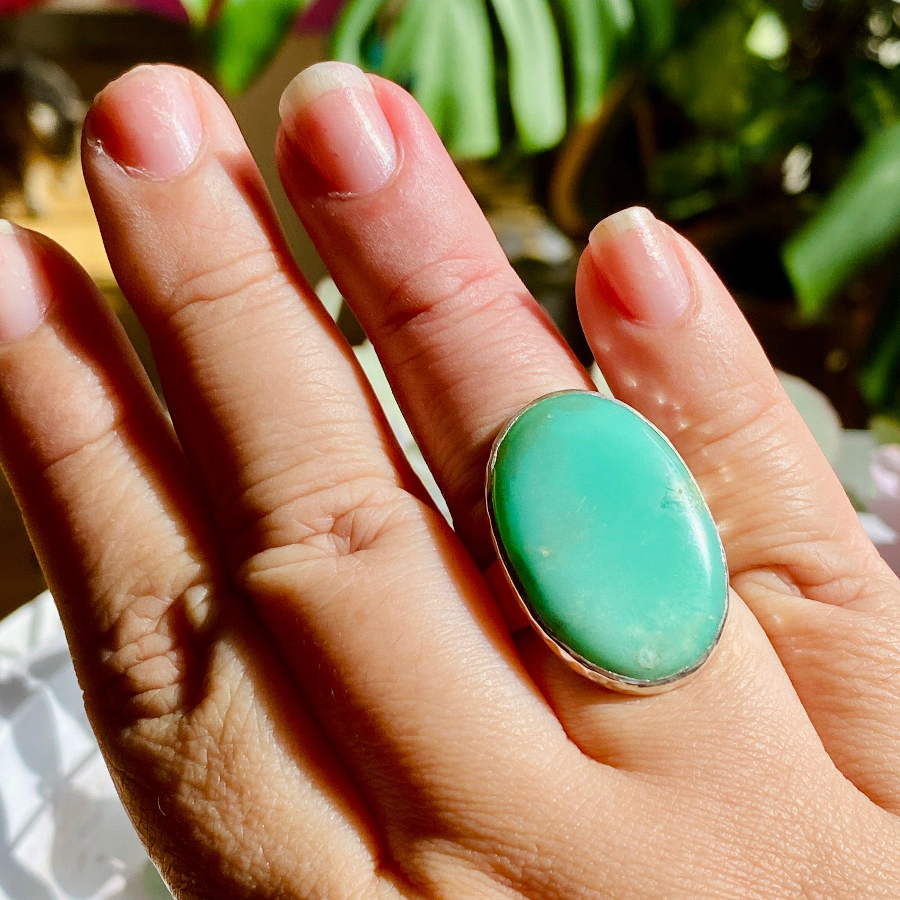 Chrysoprase Oval Beaten Band Ring - Size 10 - KRGJ2137 - Handmade Bohemian Jewelry for Women - Perfect for Boho Chic Outfits & Special Occasions