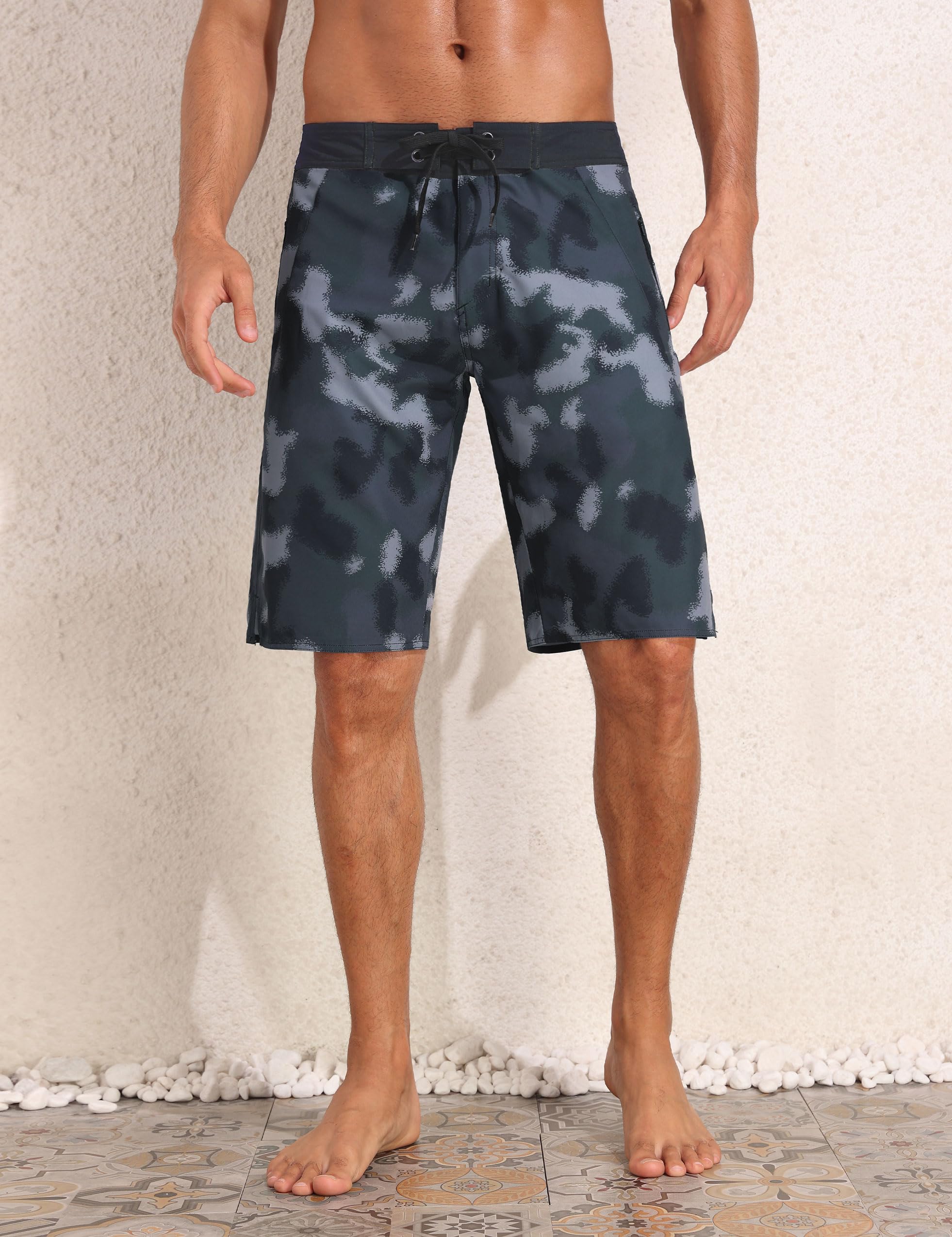 **Men's Quick-Dry Swim Trunks with Compression Liner - 2-in-1 Board Shorts & Bathing Suit with Cargo Pockets | Perfect for Swimming, Surfing & Beach Activities**