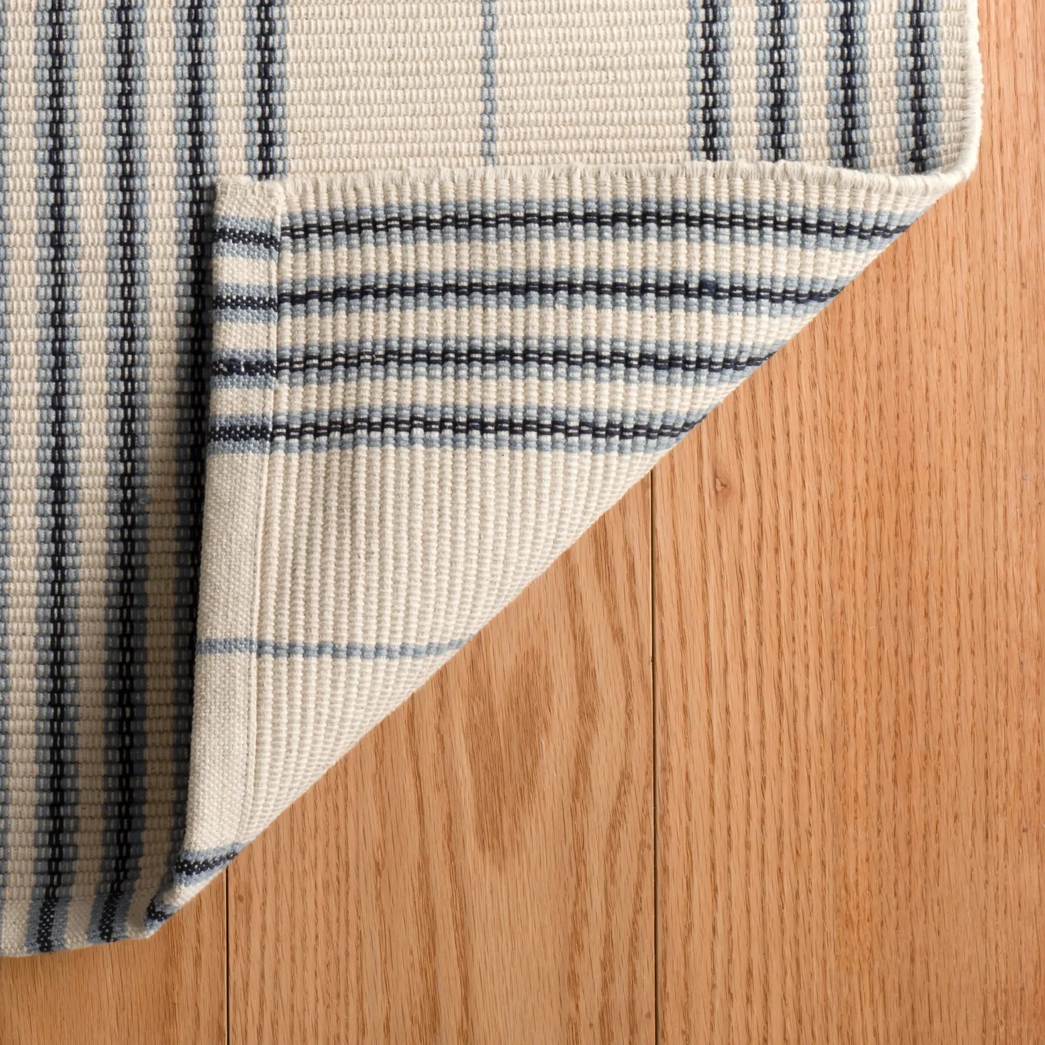 Dash & Albert Conway Blue Handwoven Cotton Rug - Stylish & Durable Area Rug for Living Room, Bedroom, or Office Decor