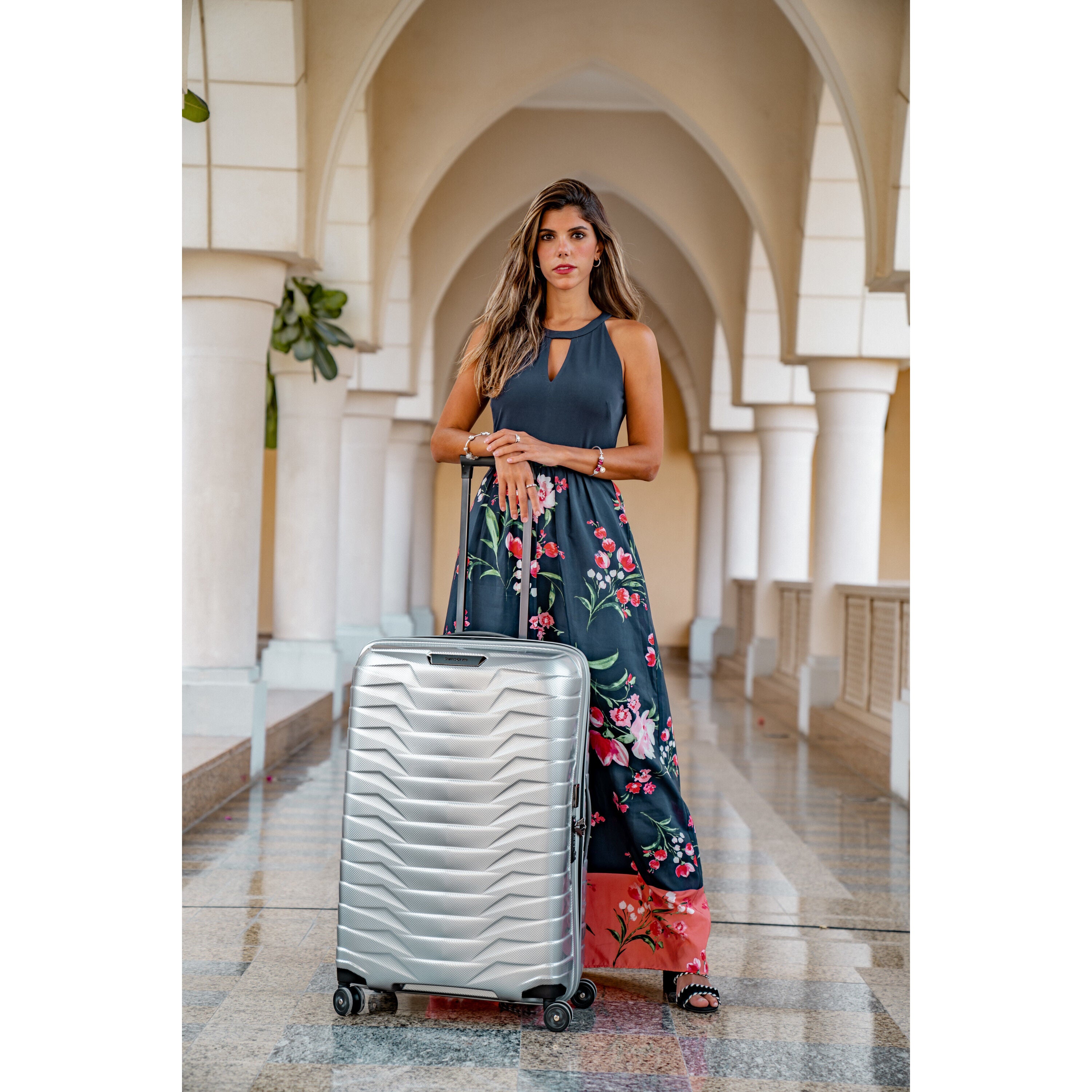 Samsonite Proxis Spinner Large 28