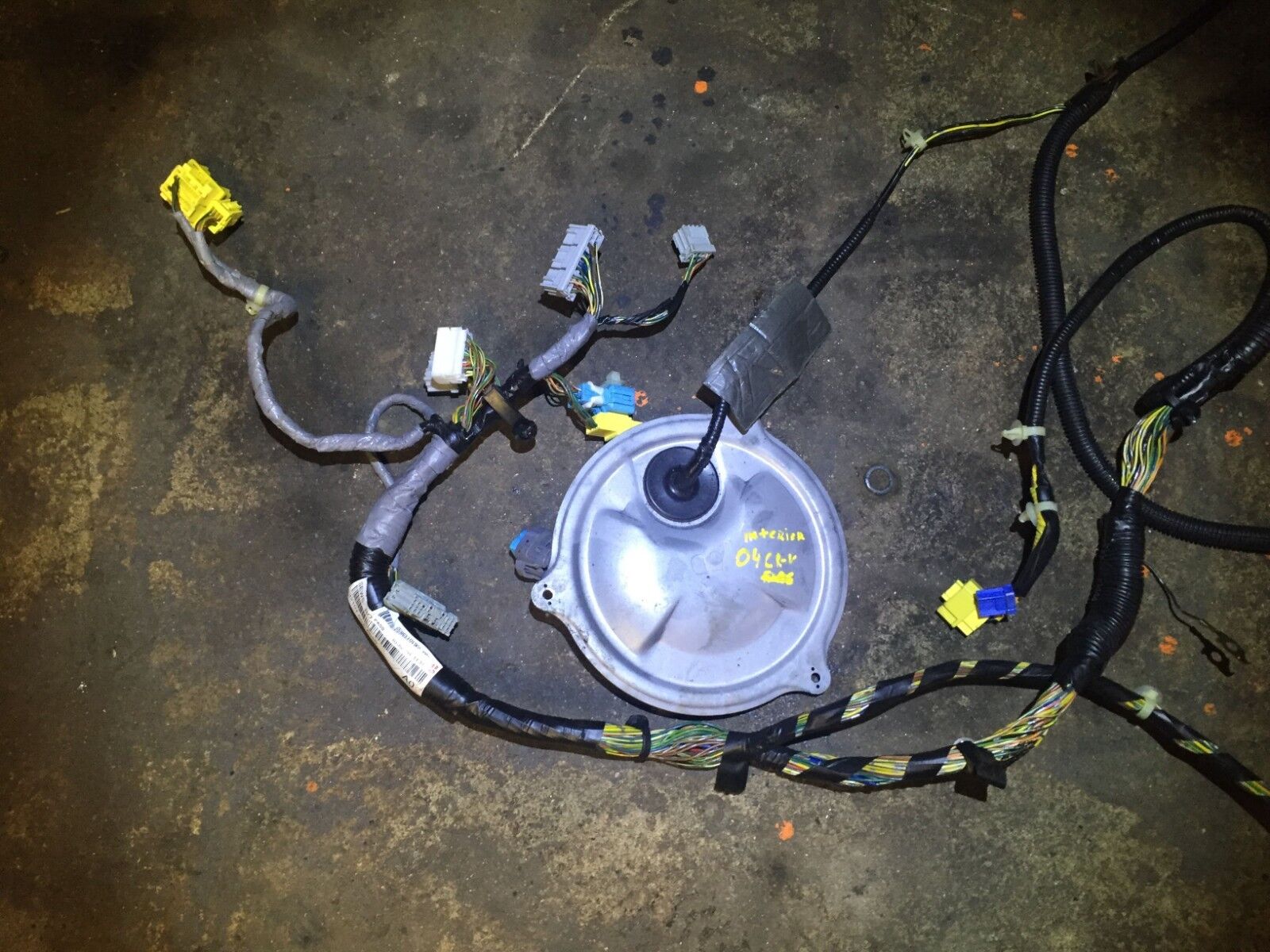 2002-2006 Honda CR-V CRV Interior Wiring Harness OEM Replacement - Perfect for Car Audio & Electrical Upgrades