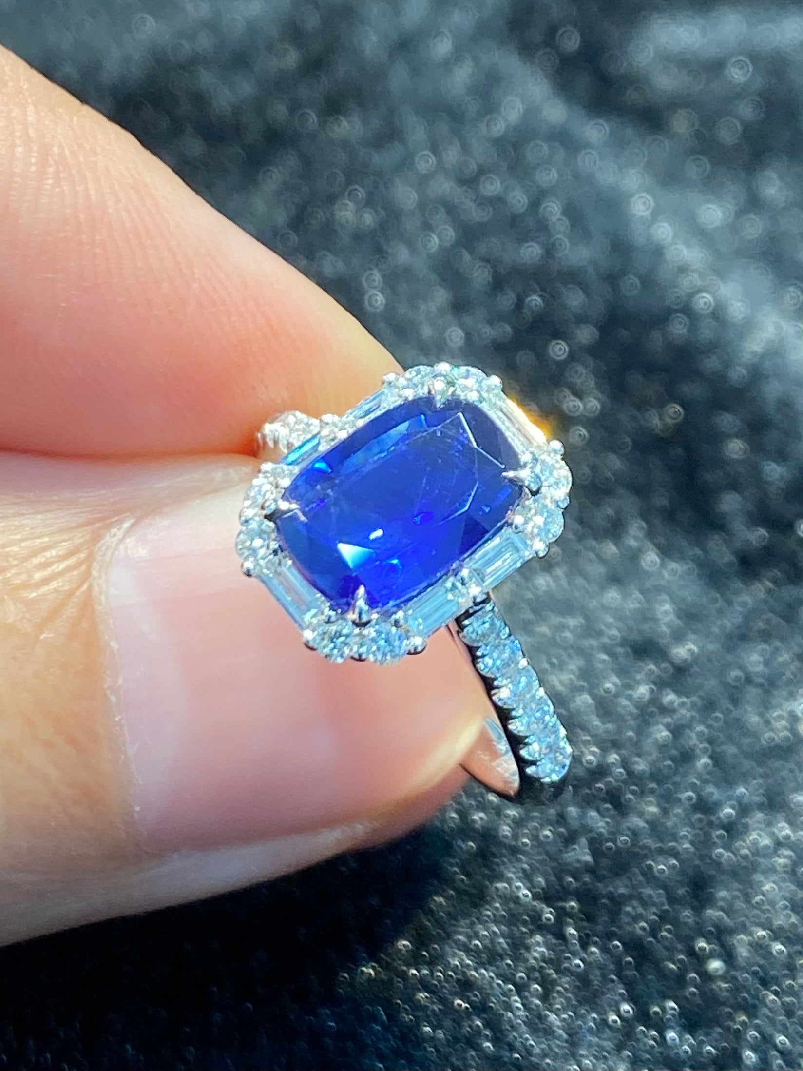 2.14ct Natural Blue Sapphire Ring for Women - Genuine Ceylon Sapphire Engagement/Wedding Ring - Perfect for Proposals, Anniversaries & Special Occasions