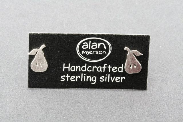Pear Stud Earrings for Women - Hypoallergenic Stainless Steel Earrings for Sensitive Ears - Minimalist Dainty Jewelry Gift for Her - Perfect for Everyday Wear, Office & Special Occasions