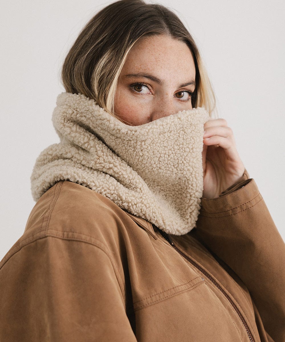 Quinn Sherpa Snood - Cozy Winter Scarf for Women & Men, Fleece-Lined Neck Warmer - Perfect for Outdoor Activities, Skiing, Hiking & Cold Weather