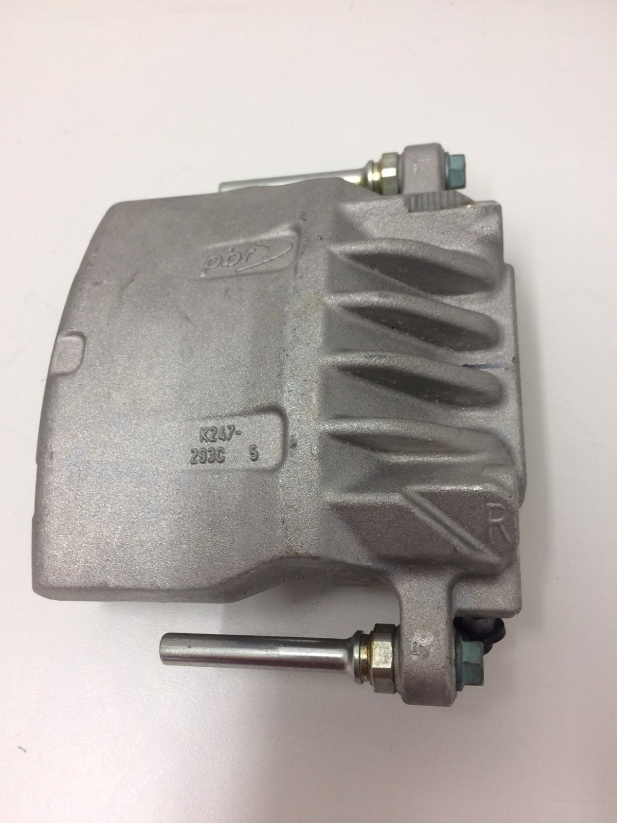 Genuine Holden Brake Caliper RHF for Commodore Statesman VE VF WM WN V8 & V6 - High Performance Replacement Part for Smooth Braking & Safe Driving