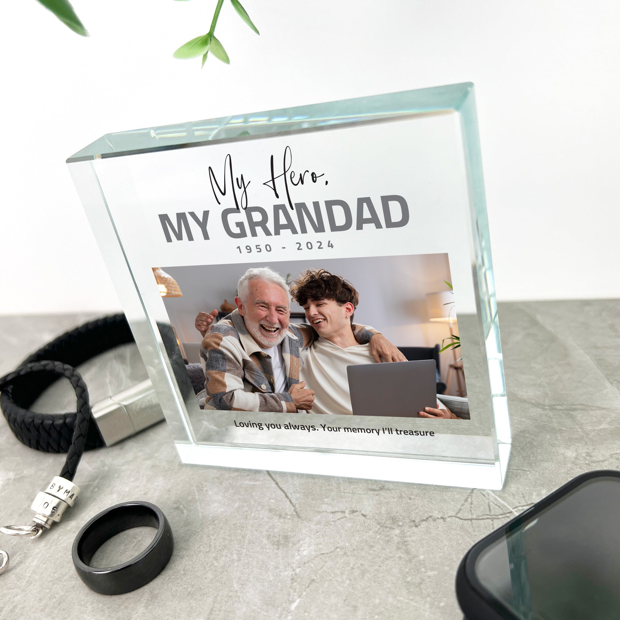 Personalized Memorial Photo Crystal Keepsake with Bold Text - Custom Engraved Gift for Loved Ones, Perfect for Anniversaries, Funerals & Remembrance Ceremonies