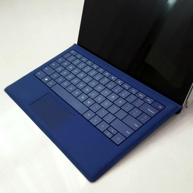 Microsoft Surface Pro 3 - 12