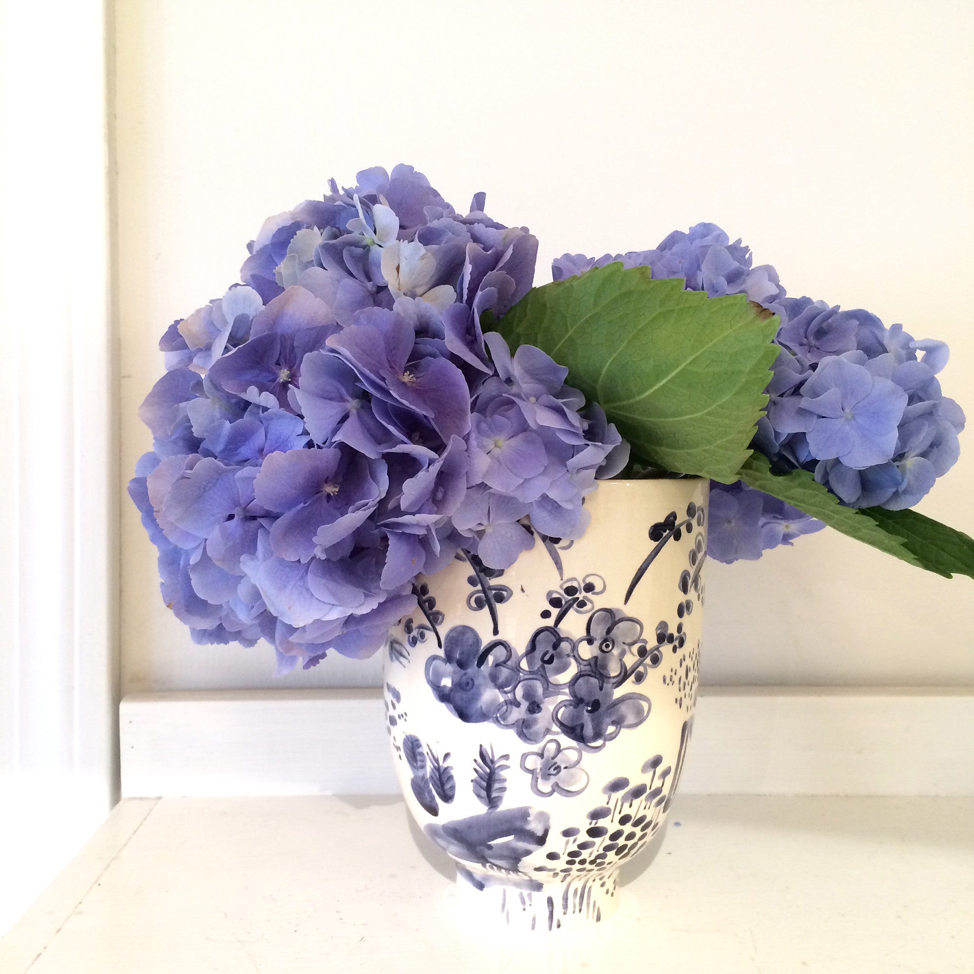 Erin Gates Delft Blue Tall Ceramic Bowl - Handmade Dutch Pottery for Soup, Salad & Dessert - Elegant Dining & Home Decor