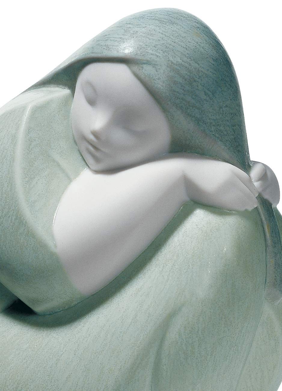 LLADRÓ Moon Girl Porcelain Figurine - Elegant Collectible Home Decor for Living Room, Bedroom & Office Display