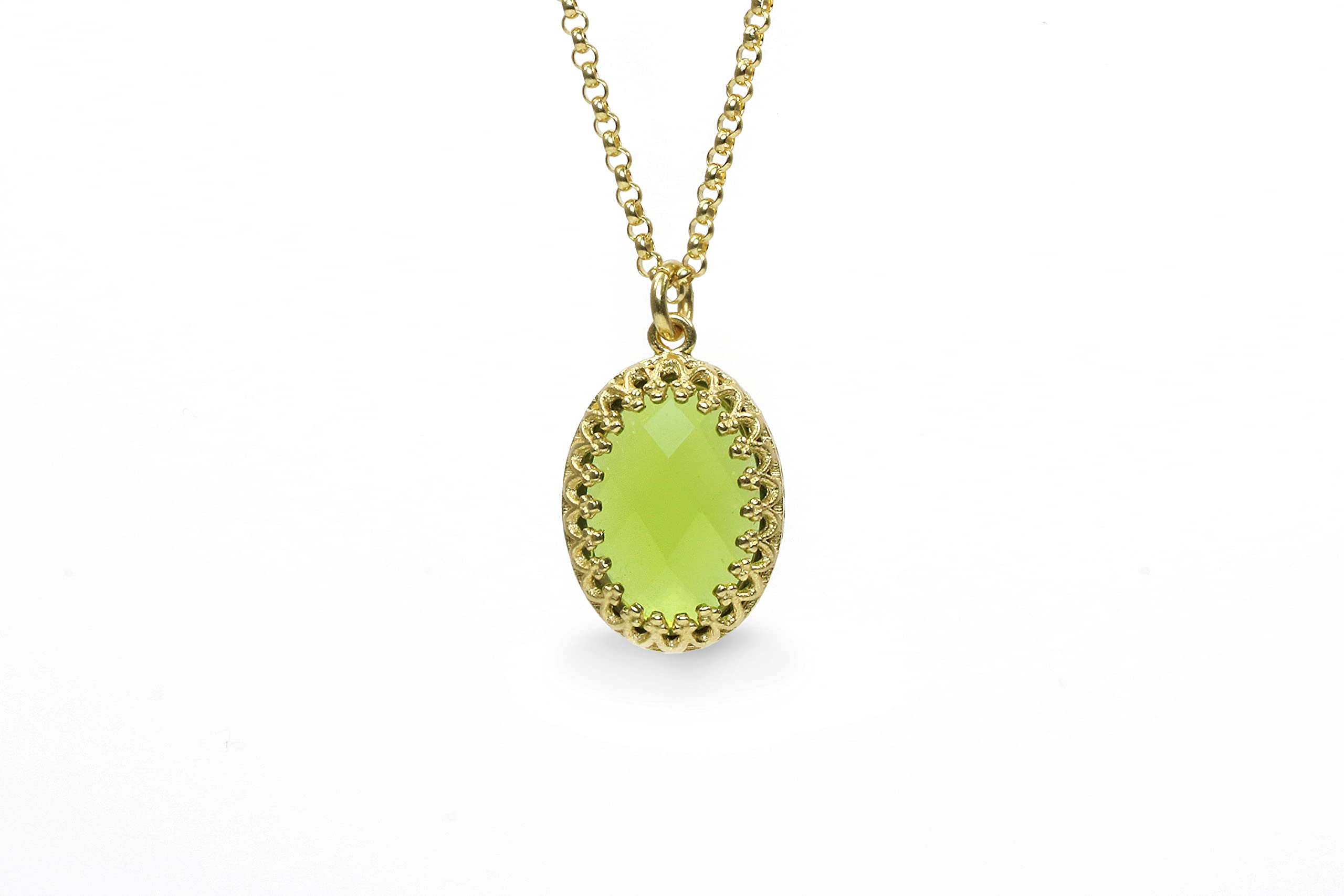 Handmade Peridot Pendant Necklace for Women - Dainty Birthstone Jewelry - Elegant Everyday Necklace Gift for Her | Perfect for Birthdays, Anniversaries & Special Occasions